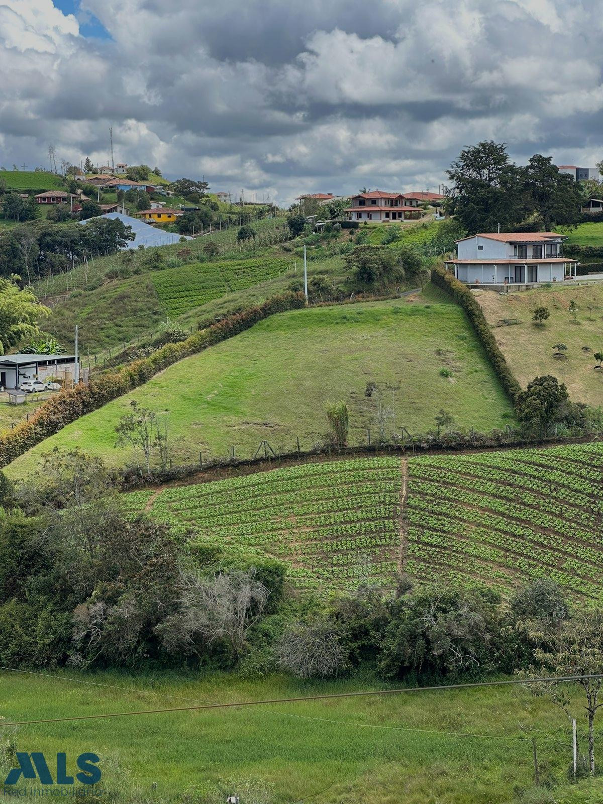 hermoso lote en medellin marinilla - cascajo abajo