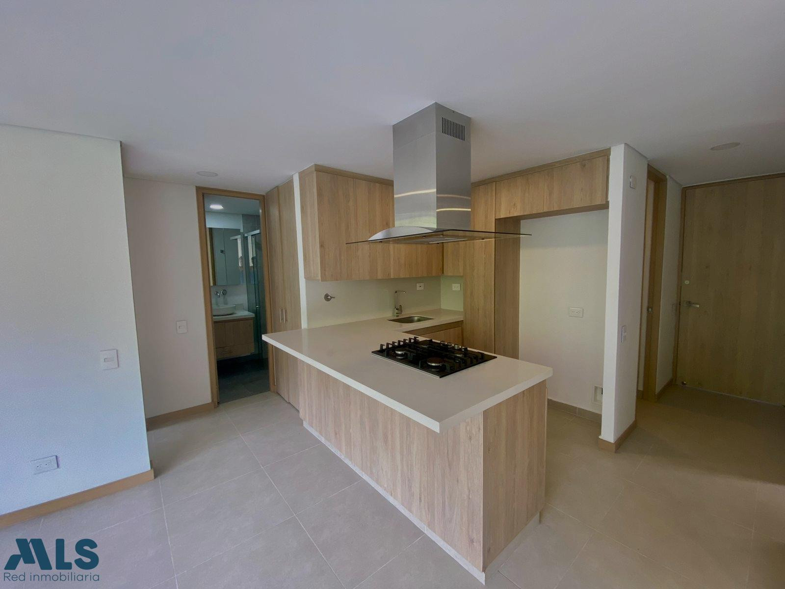 APARTAMENTO CON EXCELENTES ACABADOS EN LAS PALMAS medellin - las palmas