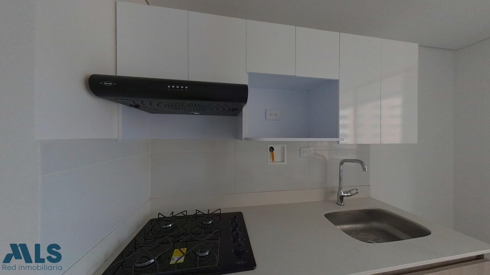 Apartamento muy comercial con gran vista sabaneta - loma de san jose