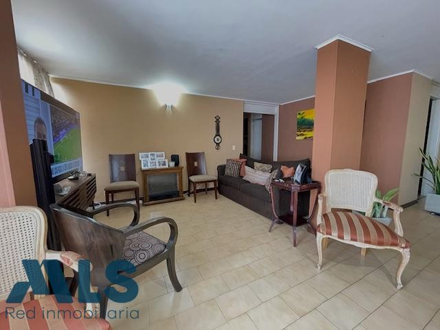 Apartamento con excelente ubicación medellin - patio bonito