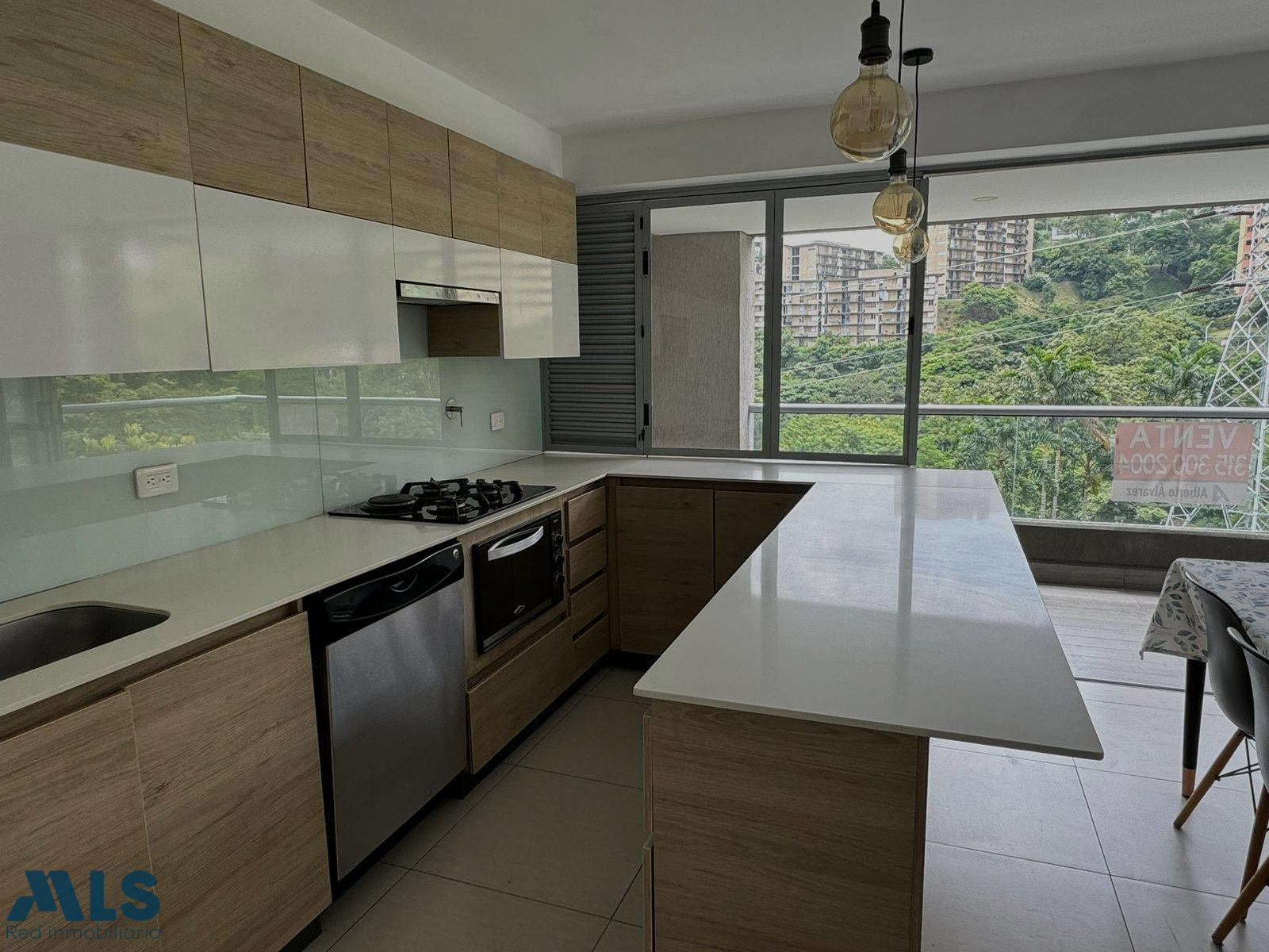 Apartamento en loma san julian cerca a la avenida del poblado medellin - loma de san julian