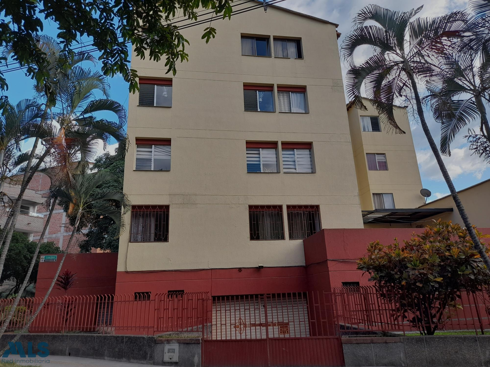 Venta de apartamento con parqueadero en Itagüí itagui - villa central