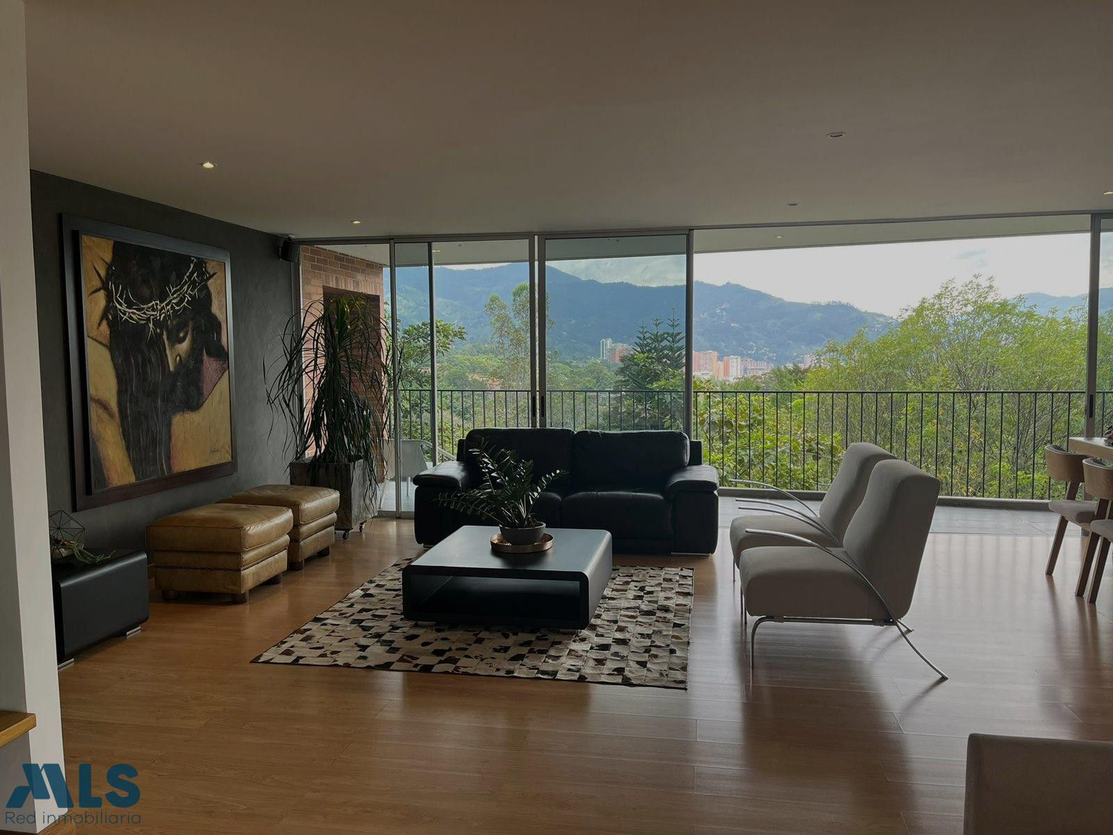 ESPECTACULAR APARTAMENTO SECTOR EXCLUSIVO medellin - san lucas