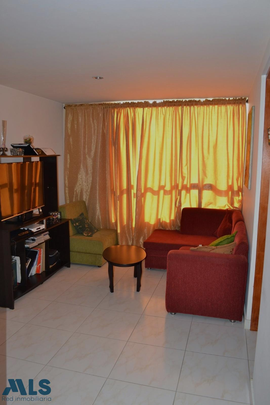 Vendo agradable apartaestudio medellin - el chagualo