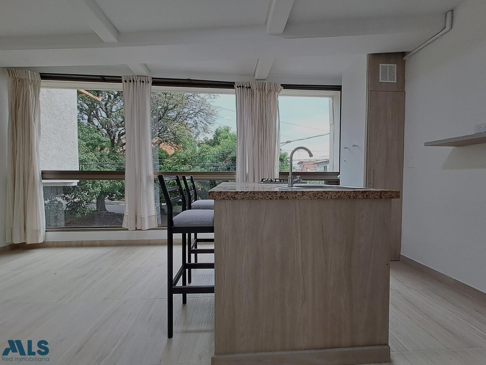 APARTAMENTO ESTUDIO CON PERMISO PARA RENTAS CORTAS (AIRBNB) medellin - la castellana