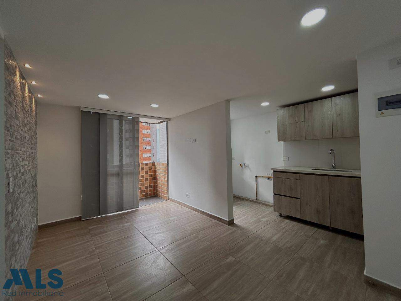 Apartamento en Unidad Cerrada con excelentes acabados bello - santa ana