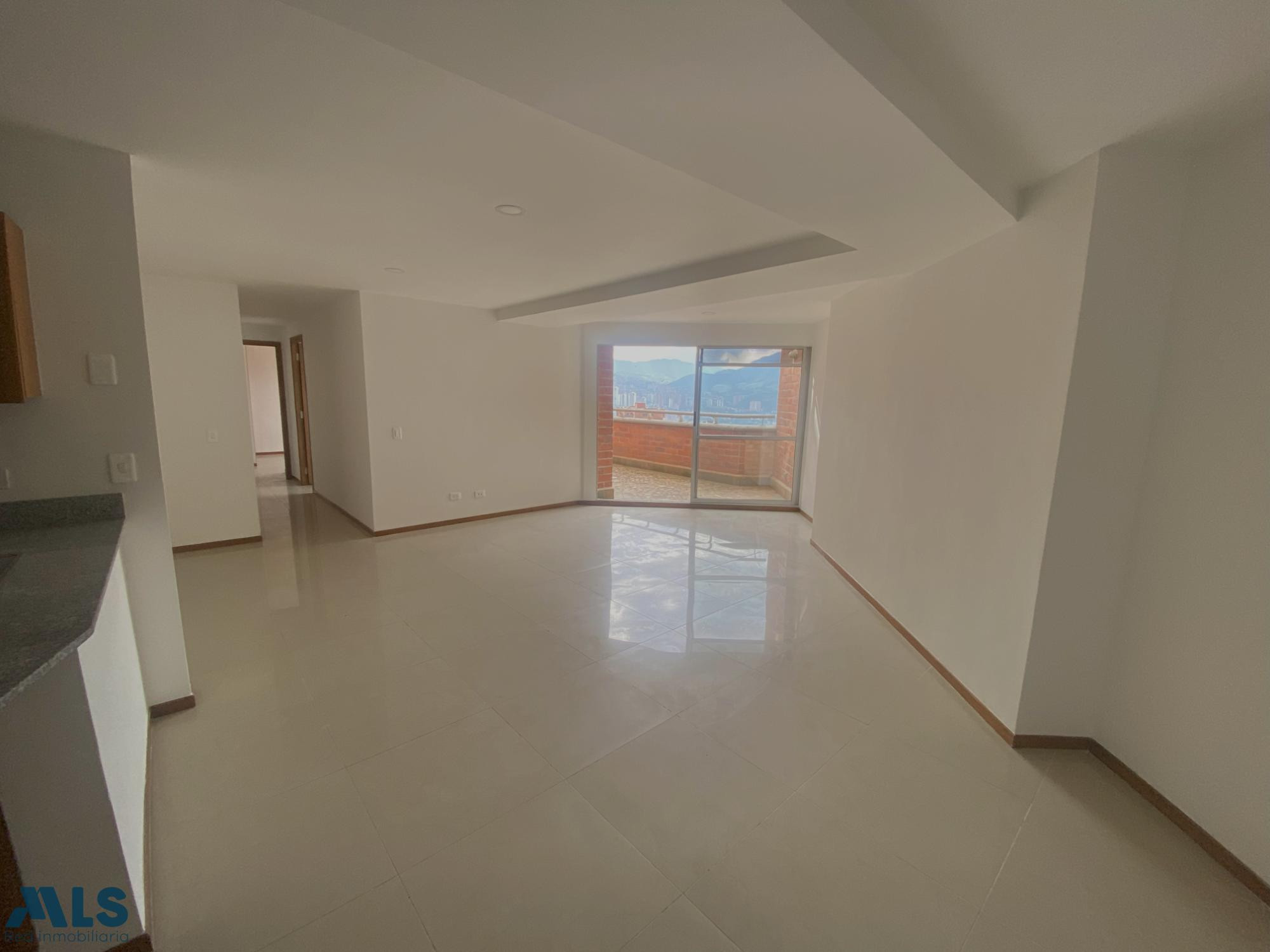 Apartamento con terraza sector Aves Marías sabaneta - aves marias