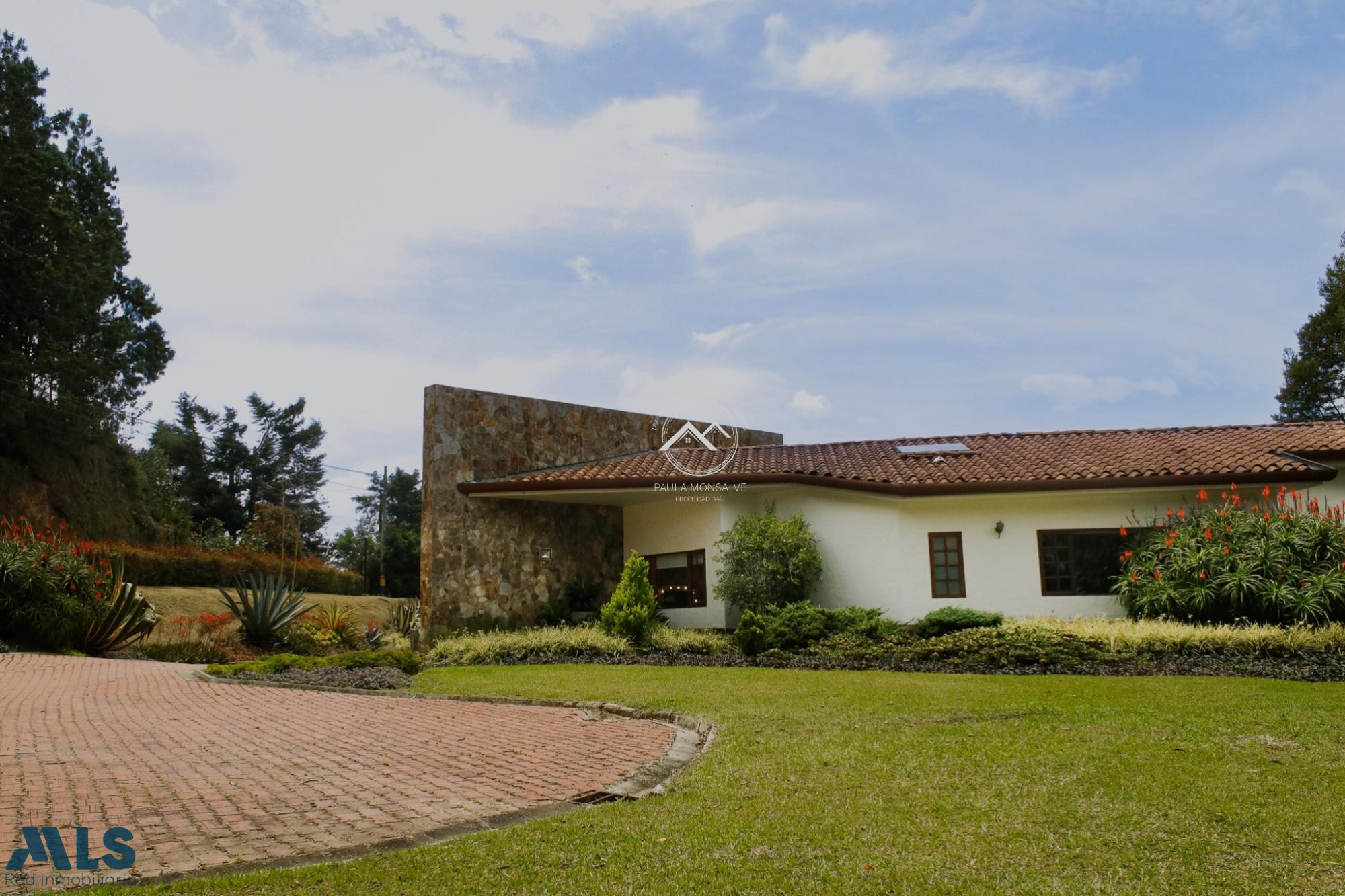 CASA CAMPESTRE EN EL ALTO DE LAS PALMAS envigado - alto de las palmas