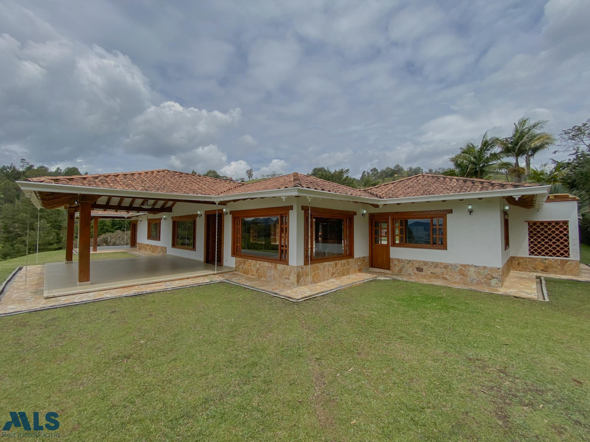 Casa camprestre para la venta rionegro - cabeceras