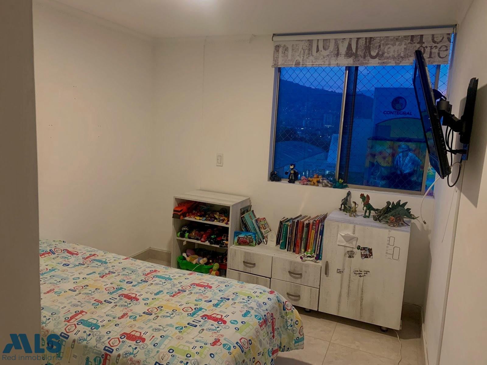 Comodo y espacioso apartamento cerca de las Vegas. envigado - jardines