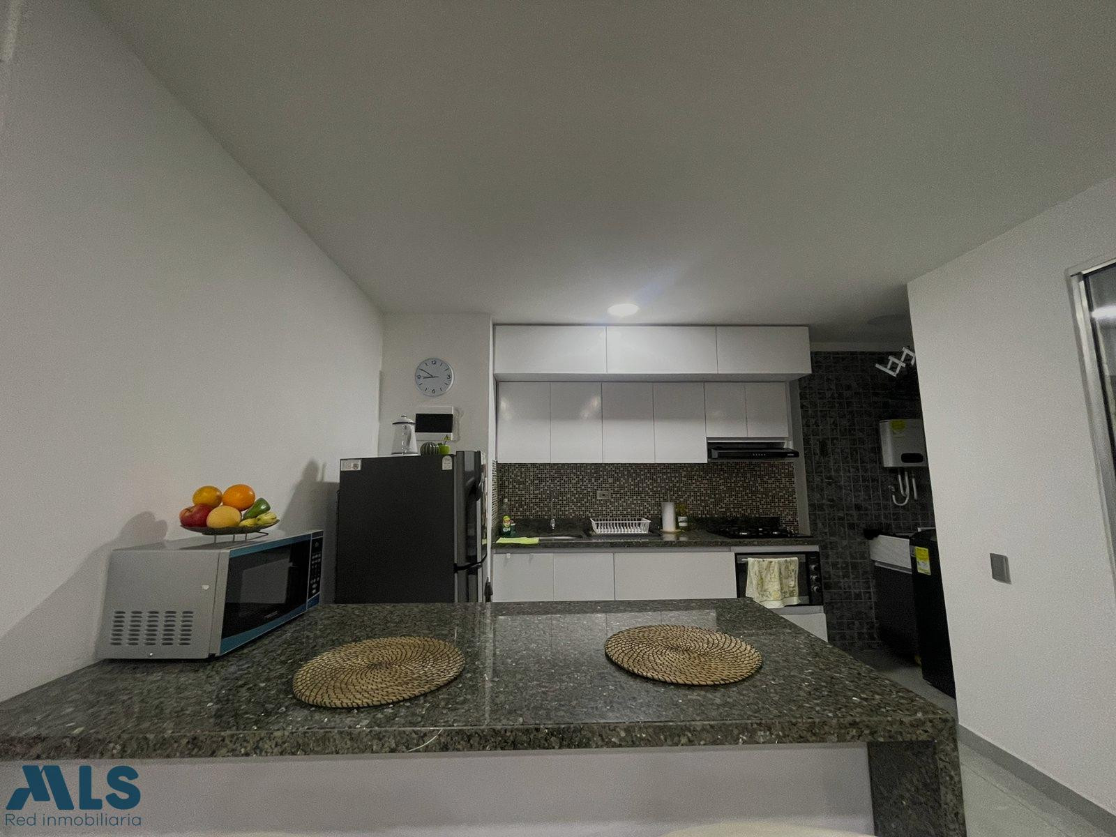 Apartamento para la venta, Sabaneta, sector las Lomitas. sabaneta - las lomitas