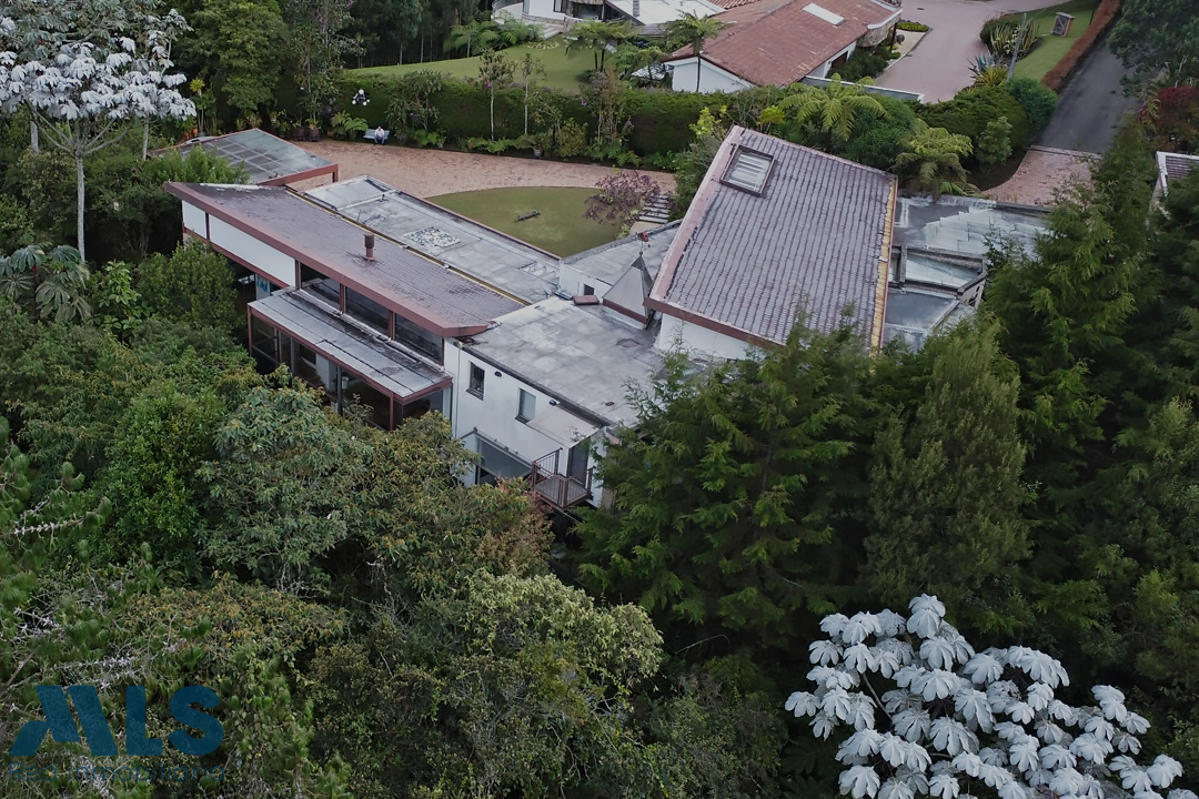 magnífica Casa ubicada en el Alto de Las Palmas envigado - alto de las palmas