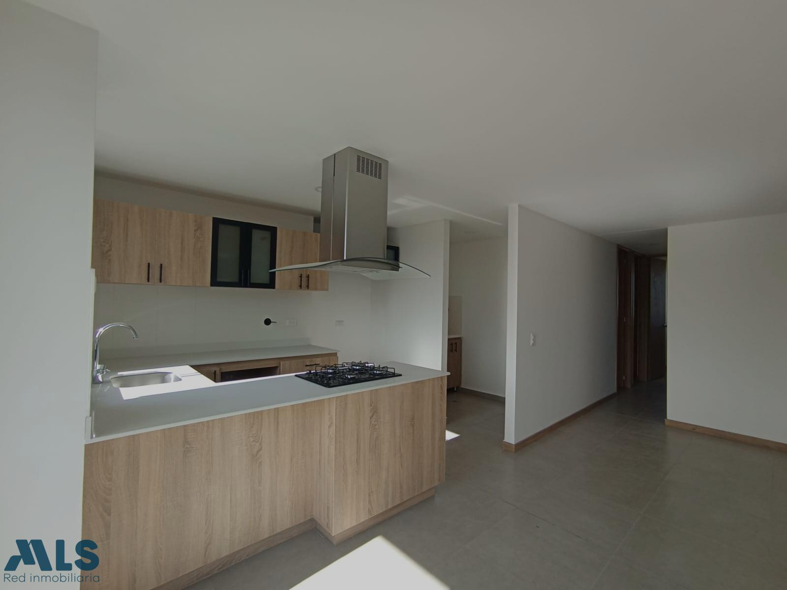 VENDO APARTAMENTO EN UNIDAD CERRADA SECTOR SAN ANTONIO rionegro - corredor san antonio la ceja rionegro