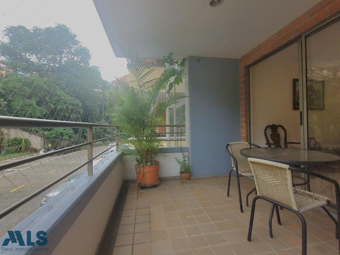 APARTAMENTO EN EL POBLADO CON AREA PUNTO Y PRECIO medellin - el tesoro