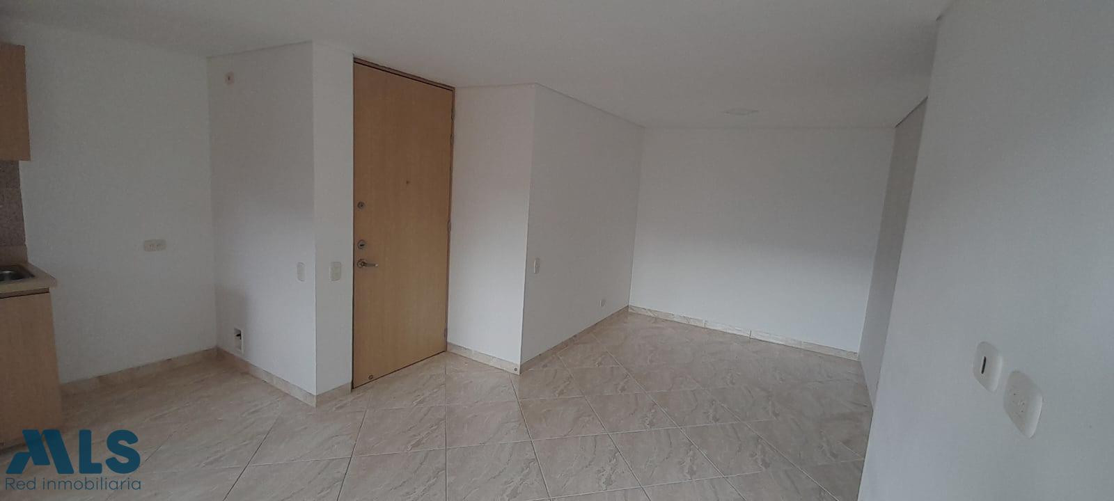 Apartamento en unidad familiar sabaneta - loma de san jose