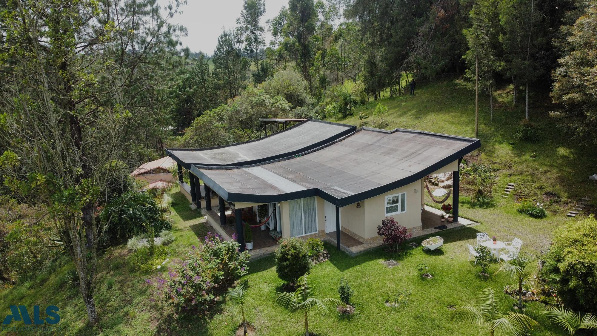 Casa en V. El Chaparral, Guarne guarne - v chaparral