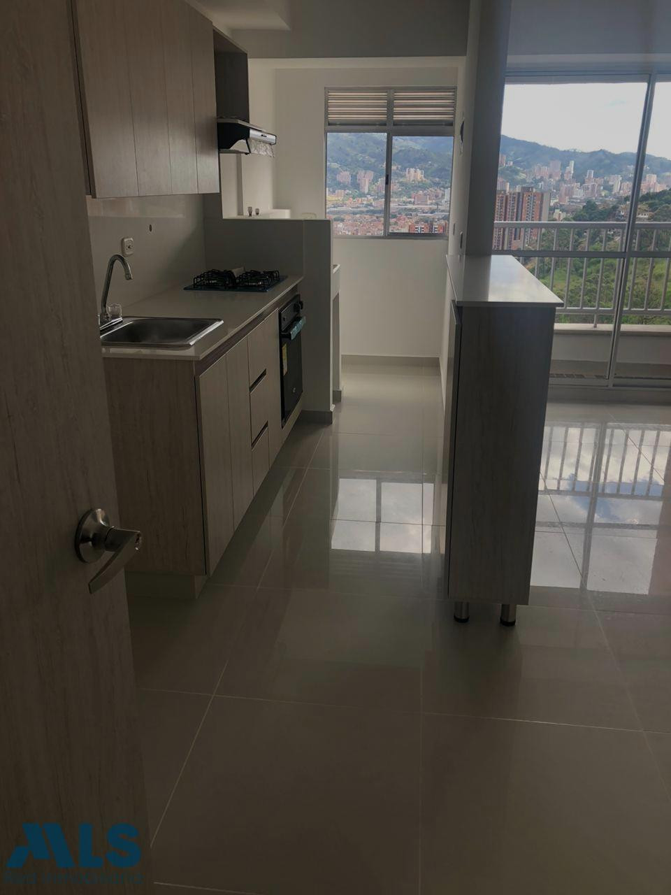 Apartamento con una excelente ubicación medellin - belen rodeo alto