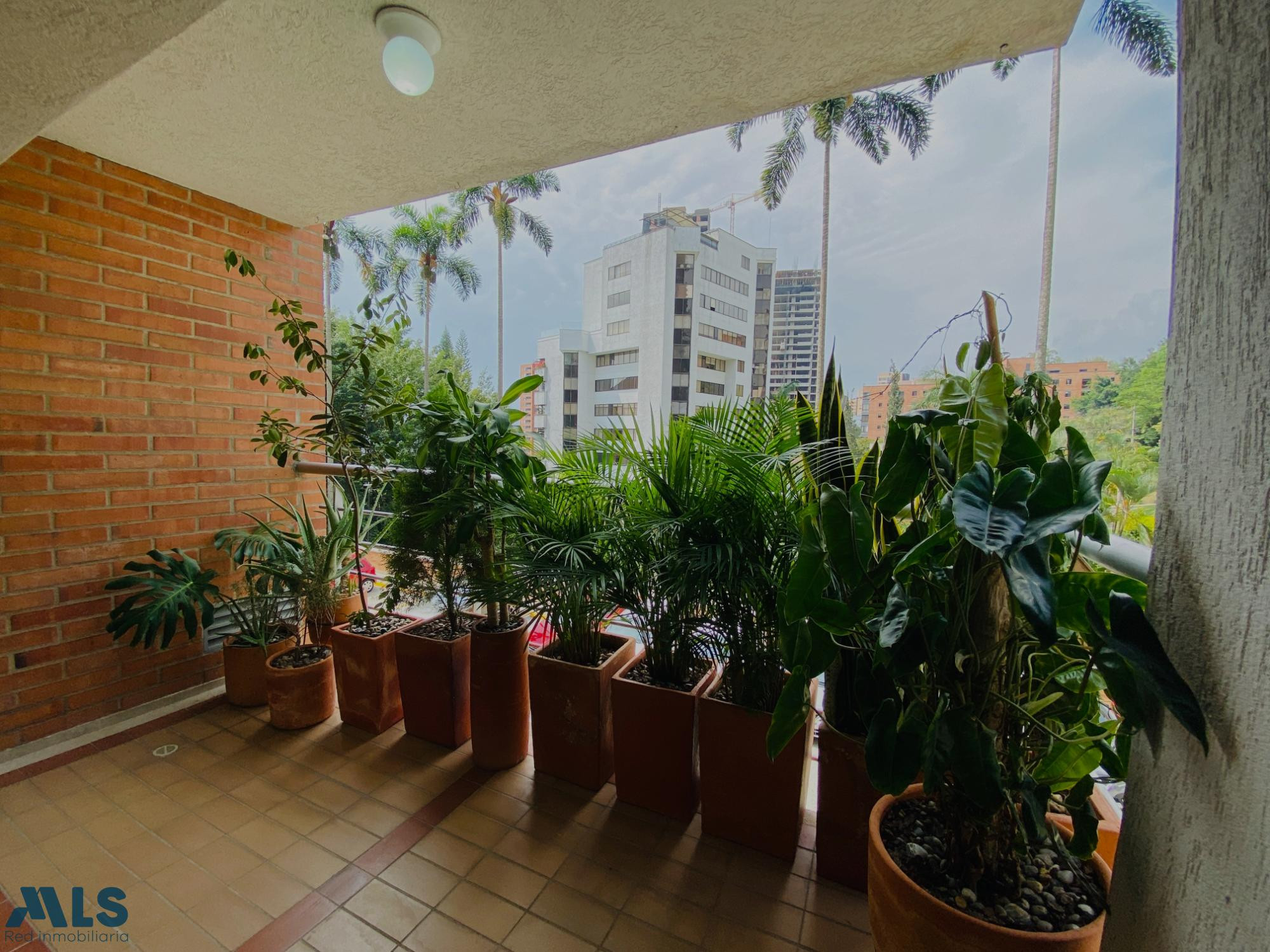 Acogedor apartamento en venta en El Poblado, Los Balsos medellin - los balsos no 2