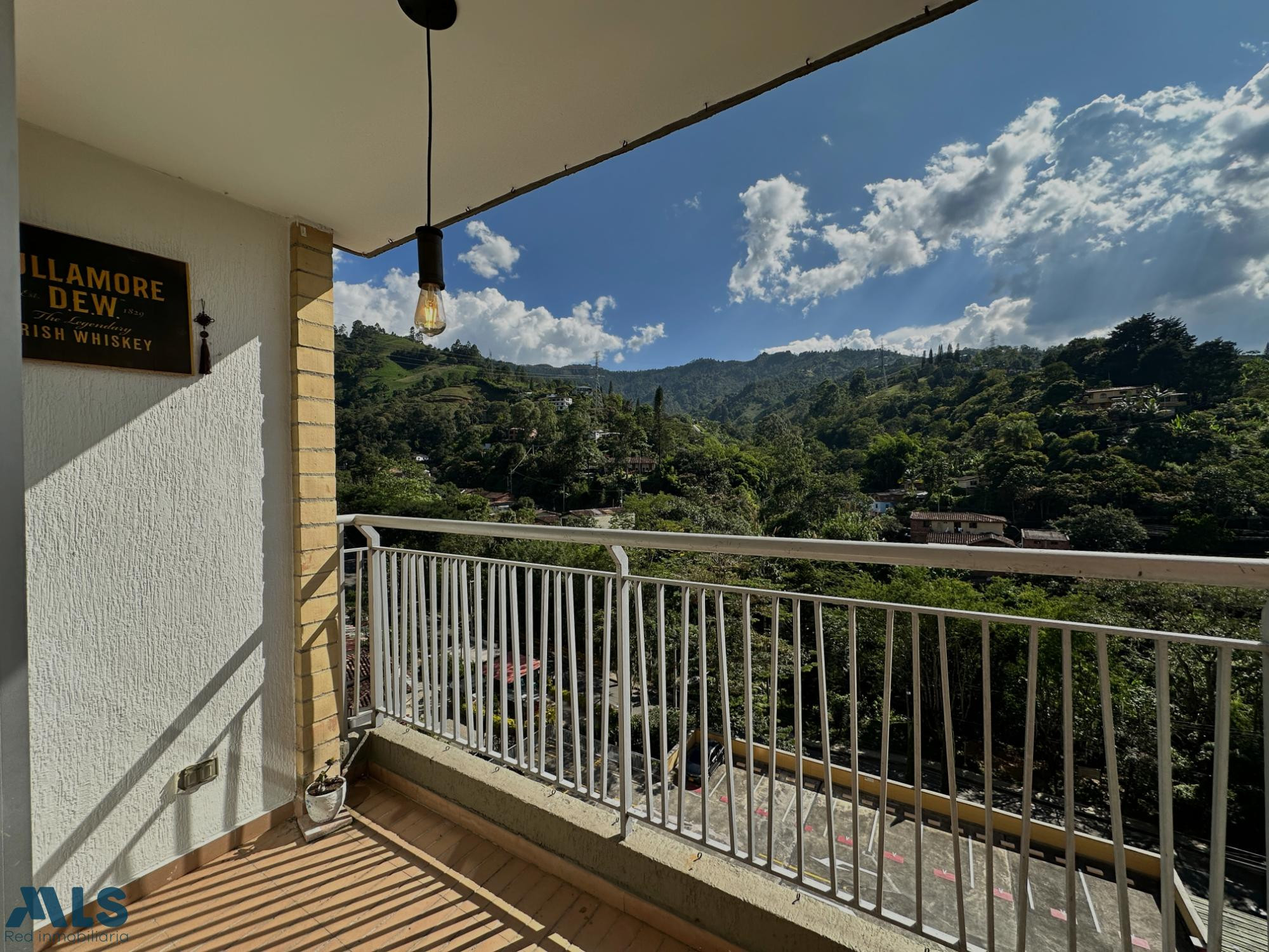 APARTAMENTO EN ZONA PLANA DE ENVIGADO envigado - el chingui