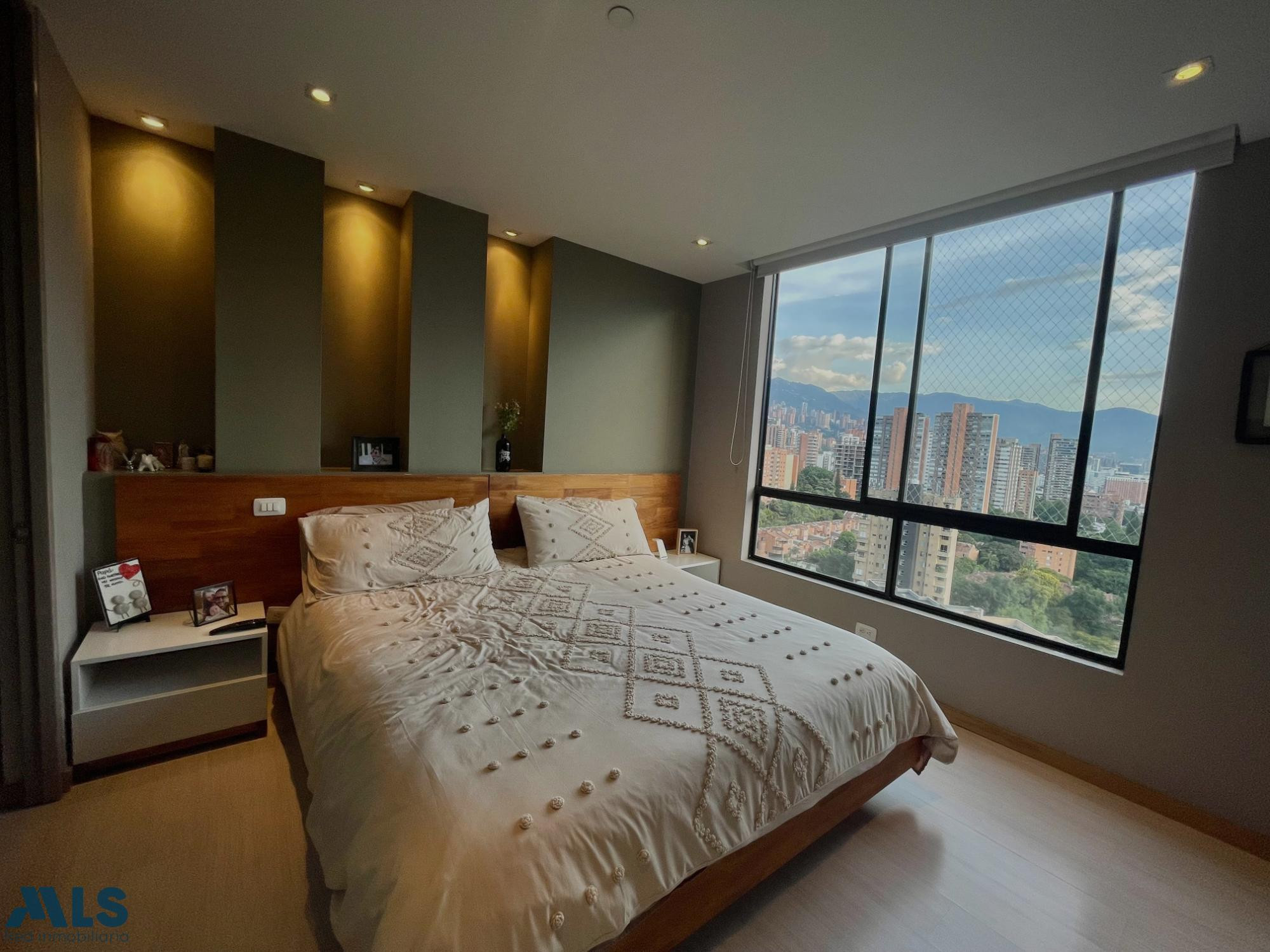 Hermoso apartamento con vista a la ciudad!! medellin - castropol