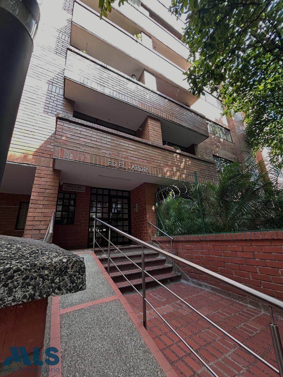 Apartamento con excelentes espacios en Edificio medellin - conquistadores