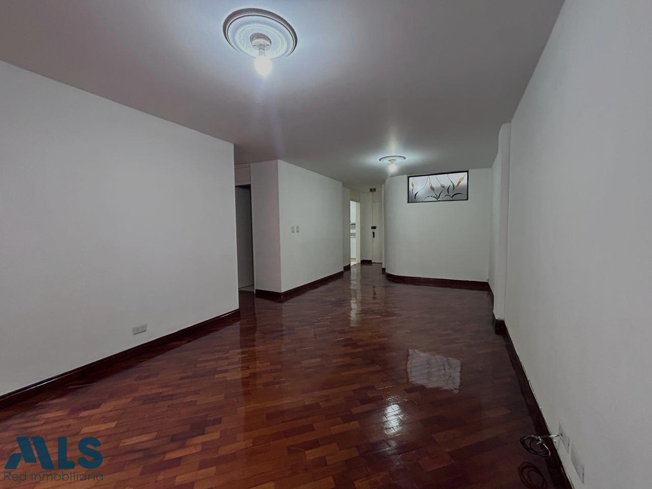 Apartamento con excelentes espacios en Edificio medellin - conquistadores