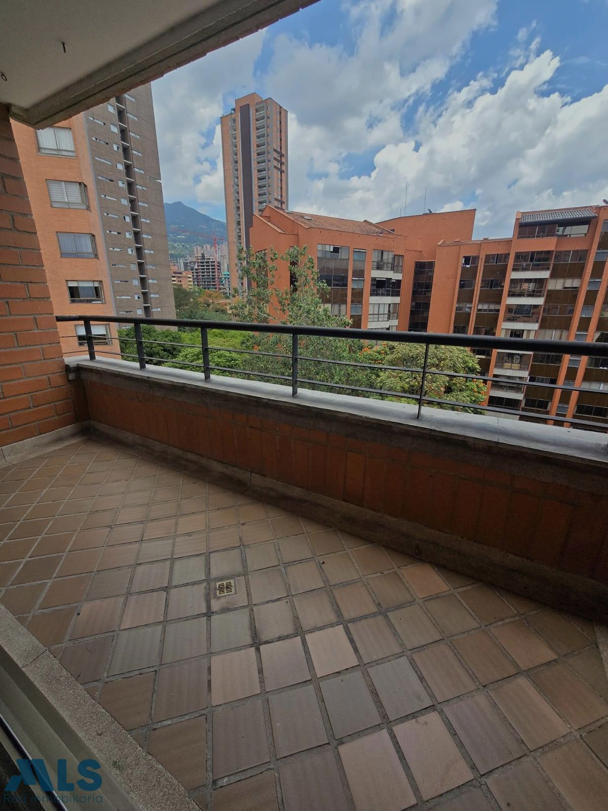 Hermoso apartamento en la exclusiva zona de Castropol. medellin - castropol