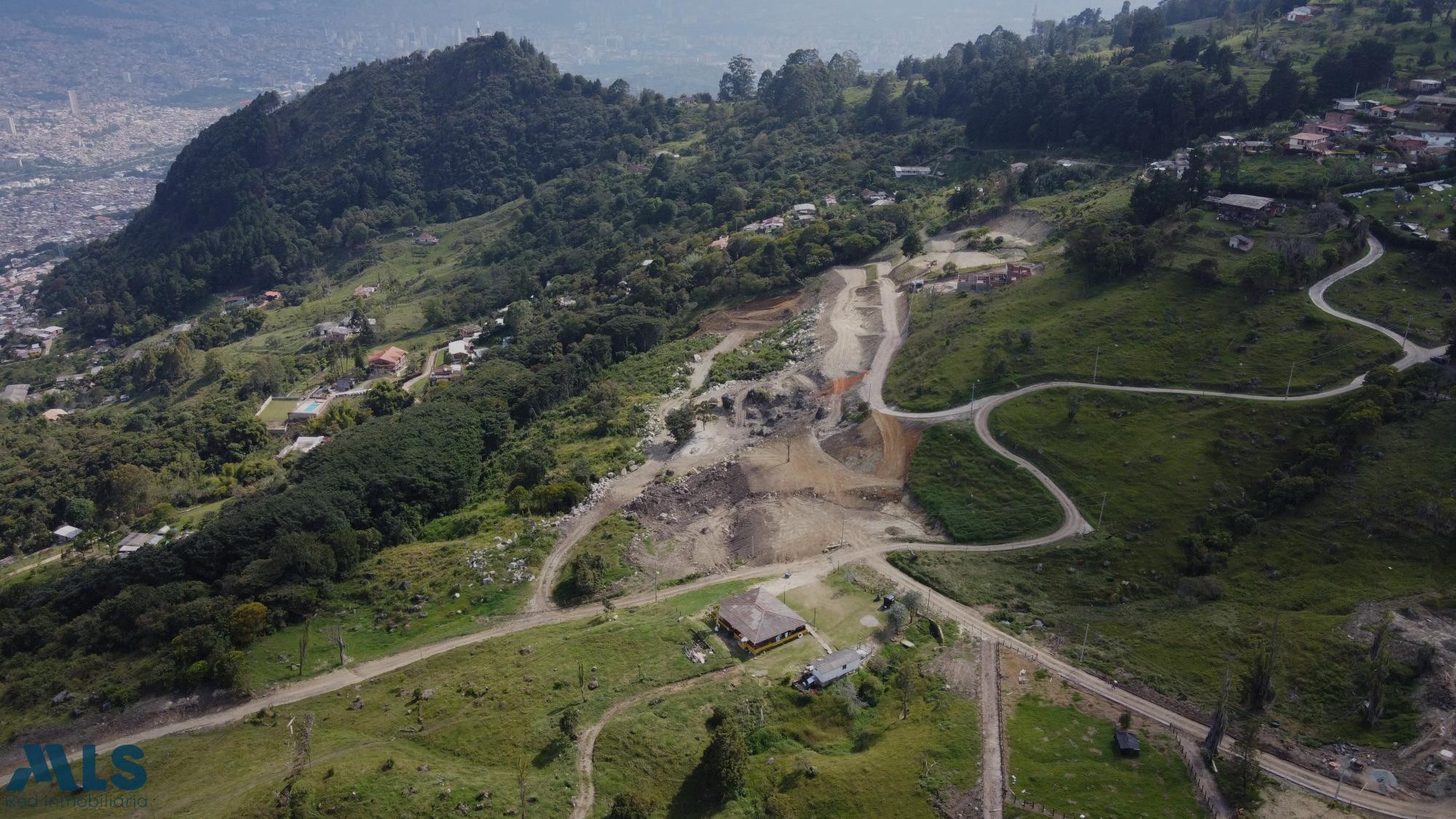 Venta lote en parcelación campestre, cerca a Medellín, sin pago peaje. bello - picacho