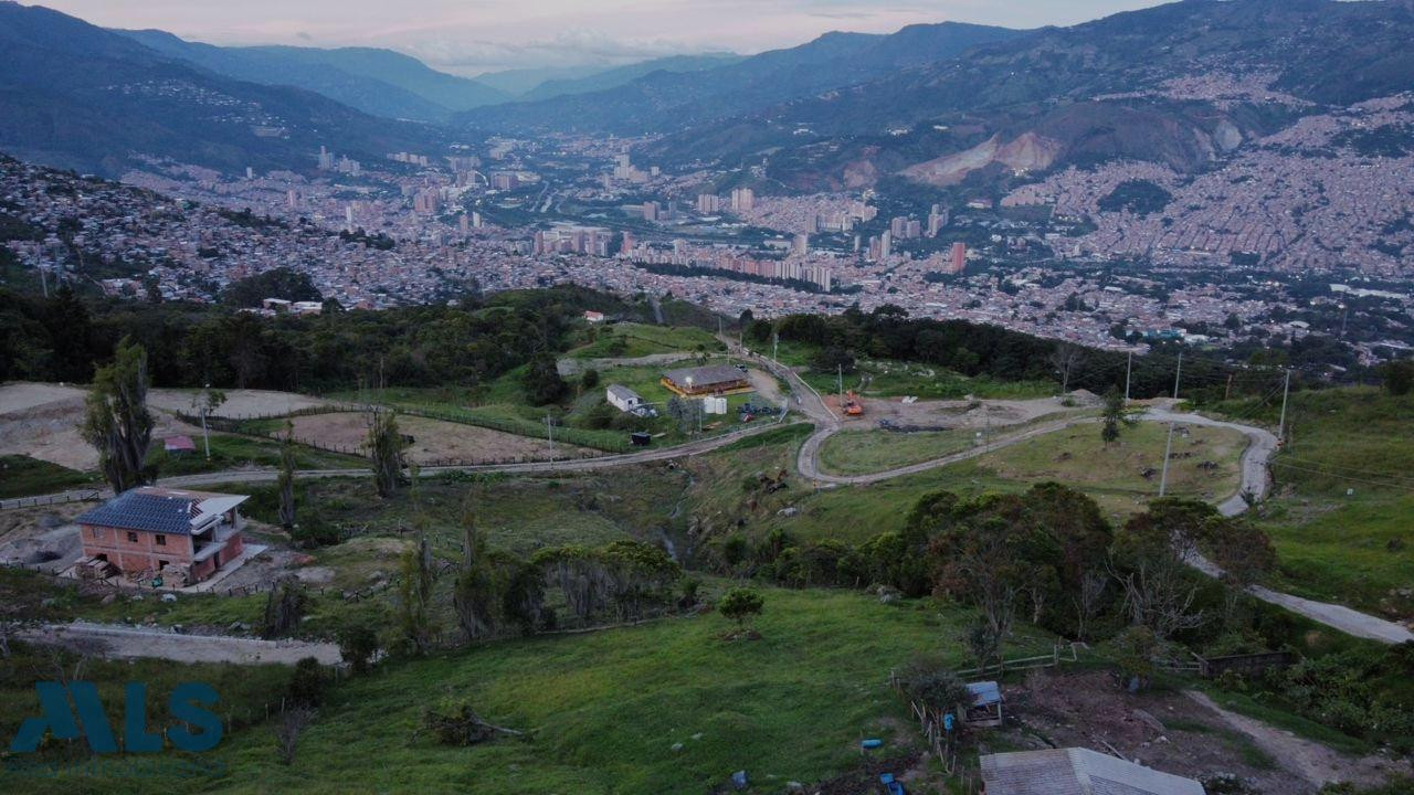 Venta lote en parcelación campestre, cerca a Medellín, sin pago peaje. bello - picacho