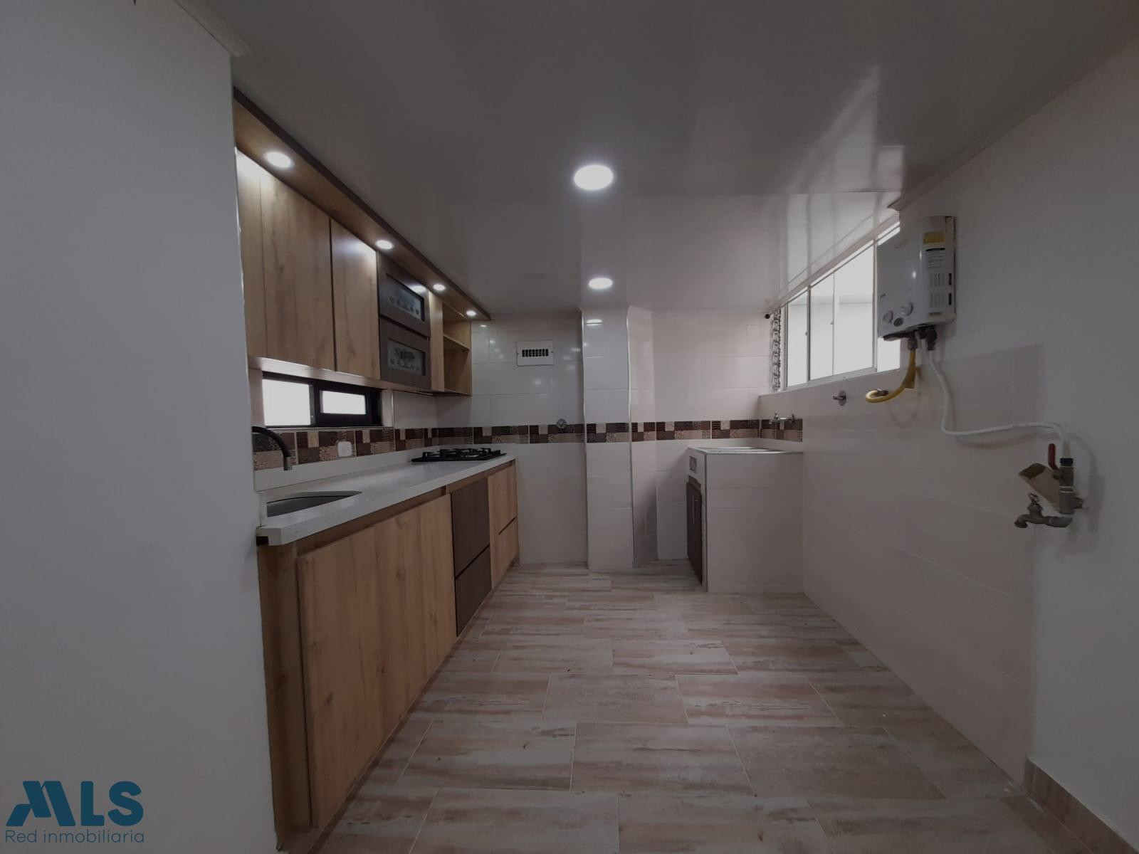 Venta de Apartamento Duplex sabaneta - aves marias