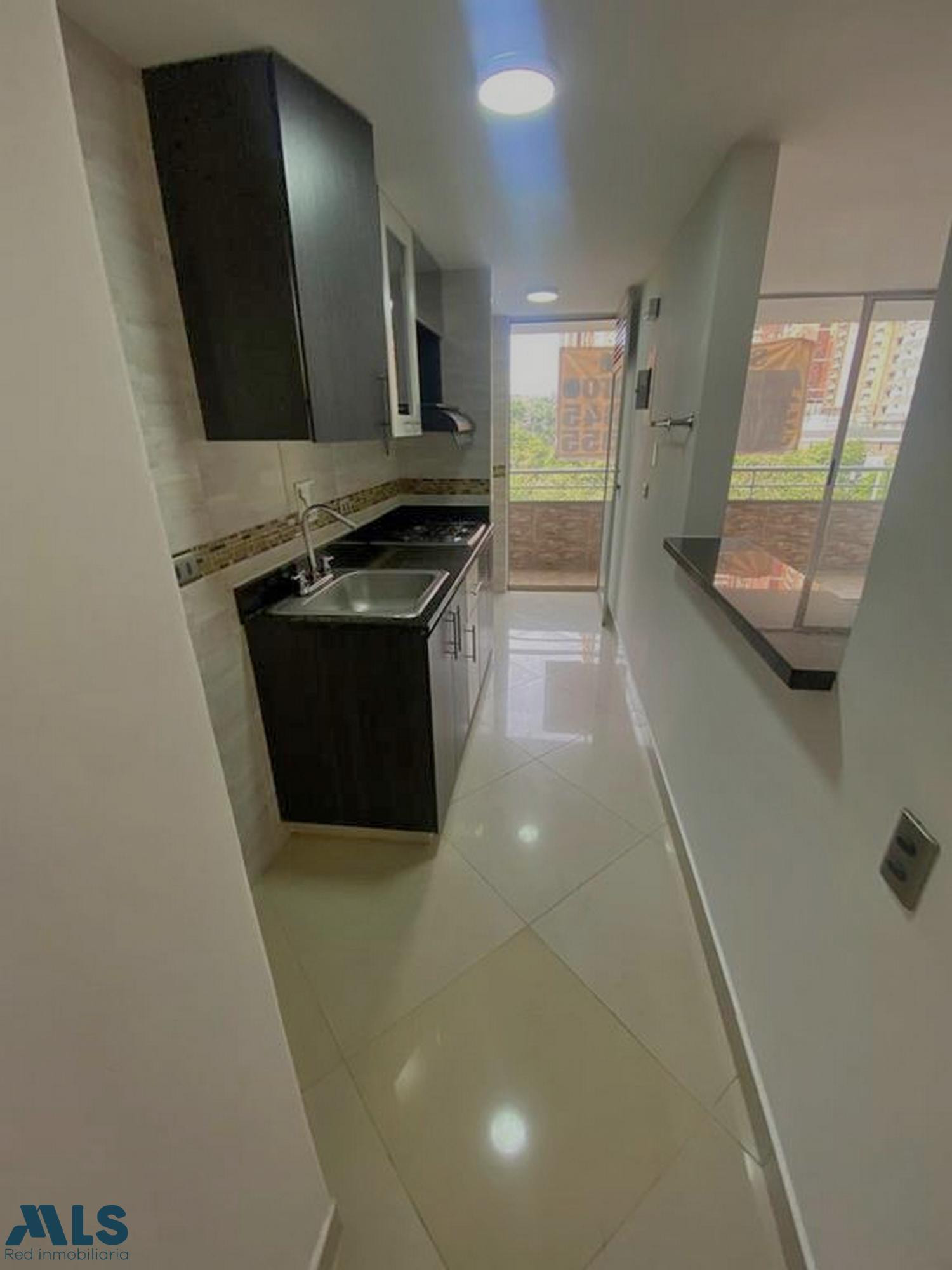 HERMOSO APARTAMENTO EN EXCELENTE SECTOR medellin - los colores