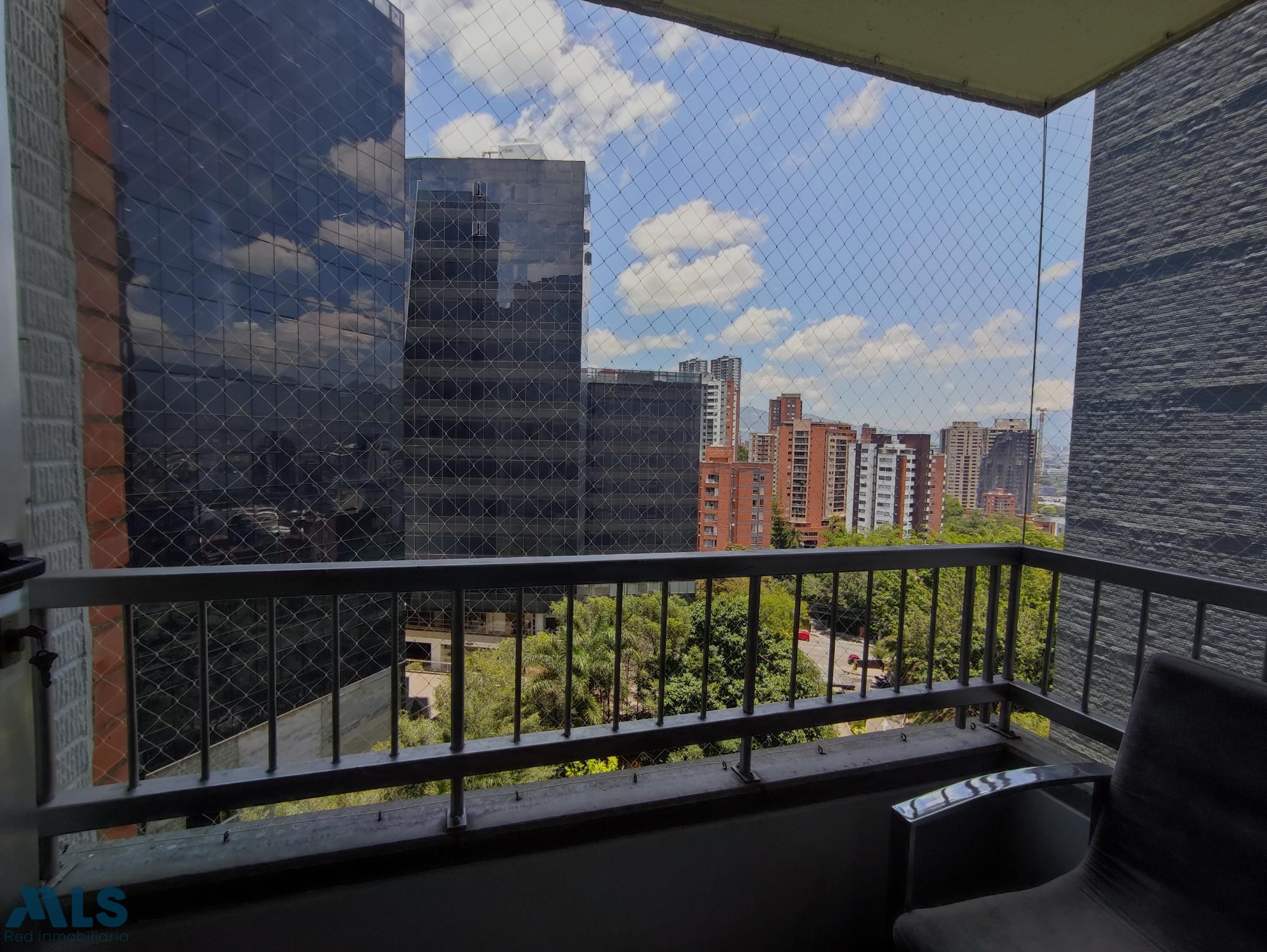 VENTA APARTAMENTO LOMA SAN JULIAN POBLADO MEDELLIN. medellin - loma de san julian