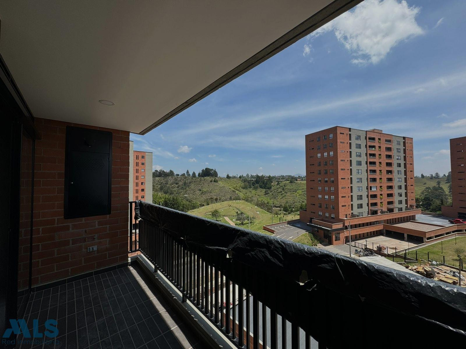 VENDO APARTAMENTO SECTOR BARRO BLANCO rionegro - v barro blanco