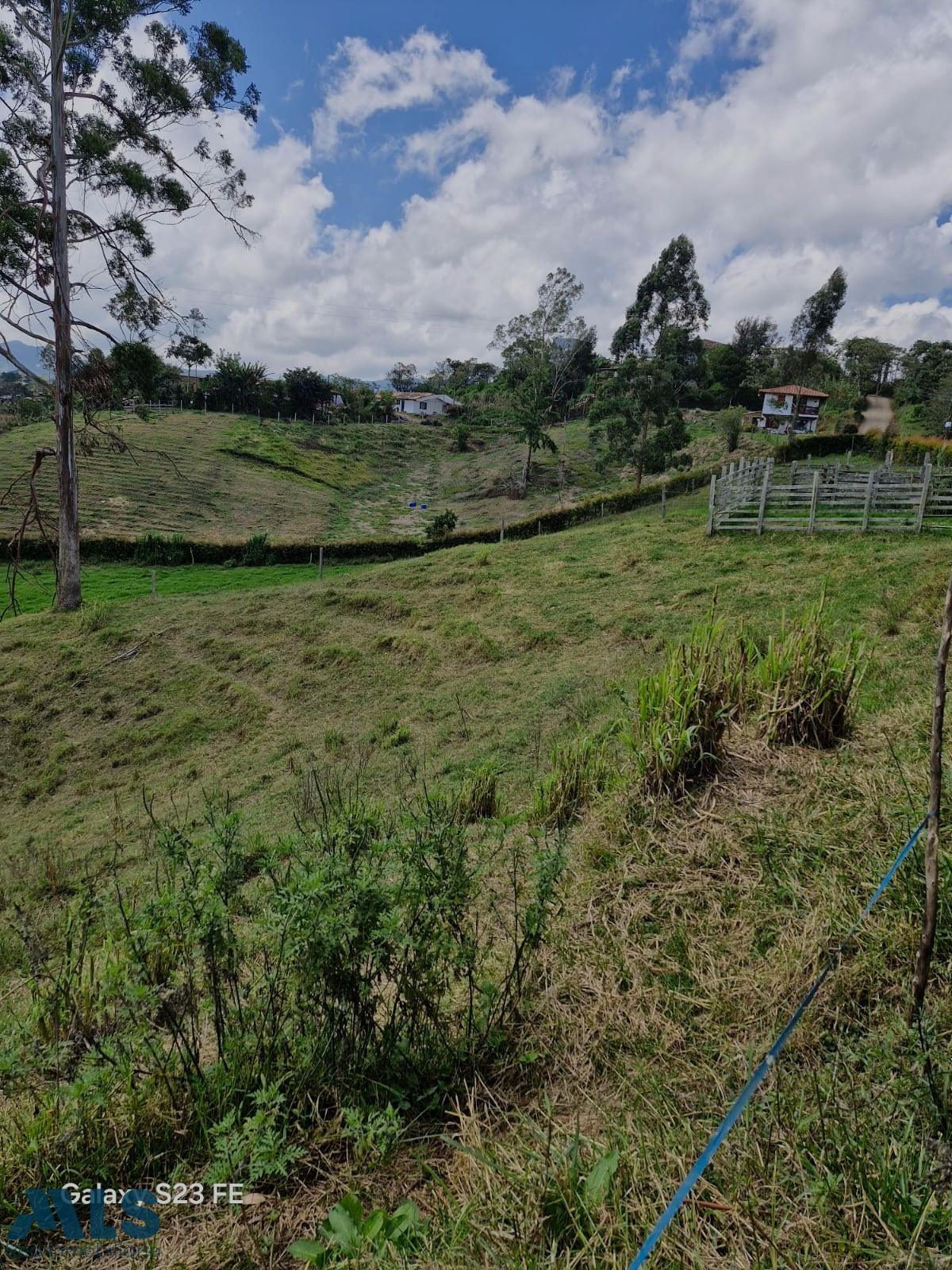 Lote Independiente Para Venta En El Carmen de Viboral el-carmen - v las garzonas