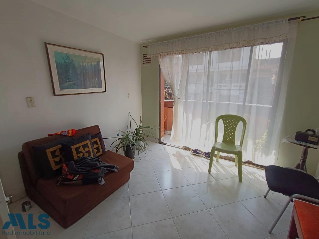 en venta dos unidades de vivienda tercer y cuarto piso medellin - villa hermosa