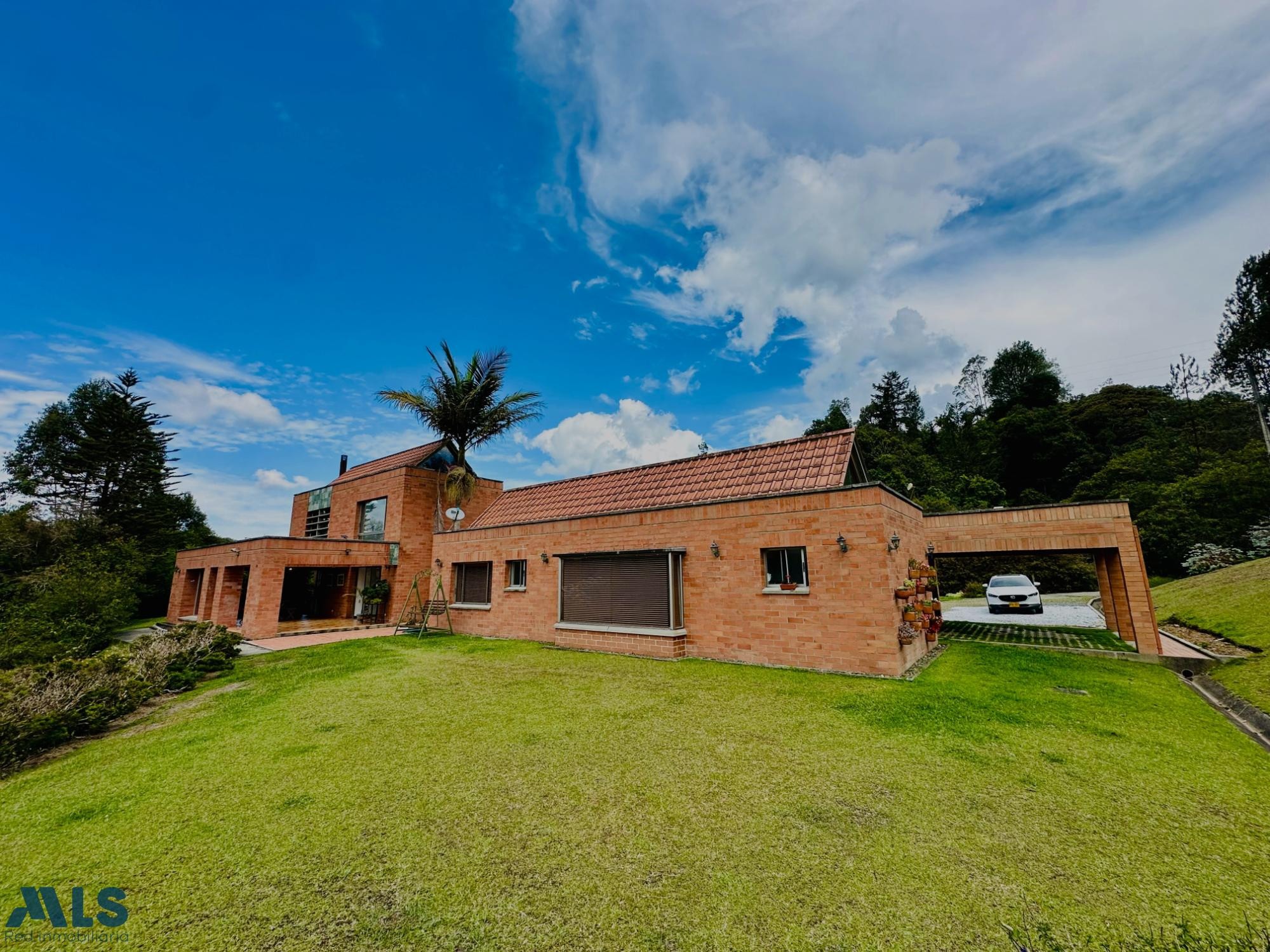 Casa Campestre de un solo nivel en el Retiro el-retiro - alto del escobero el retiro