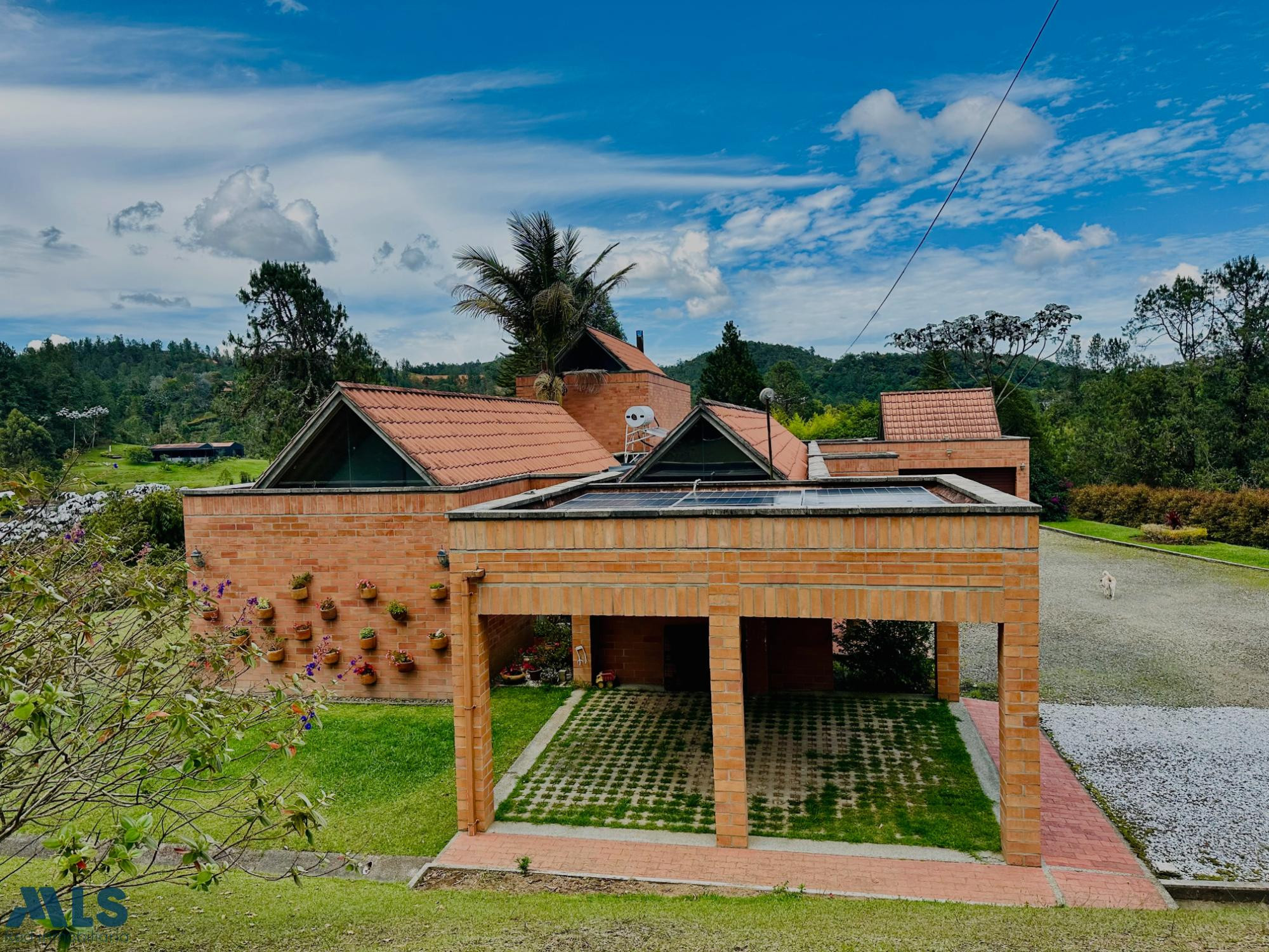 Casa Campestre de un solo nivel en el Retiro el-retiro - alto del escobero el retiro