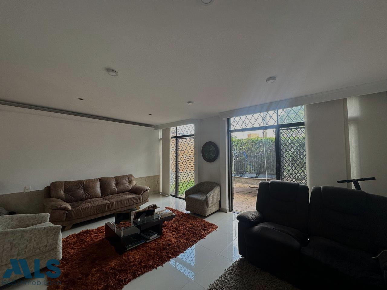 Casa Unifamiliar en Venta El Tesoro Poblado Medellin Antioquia medellin - los naranjos