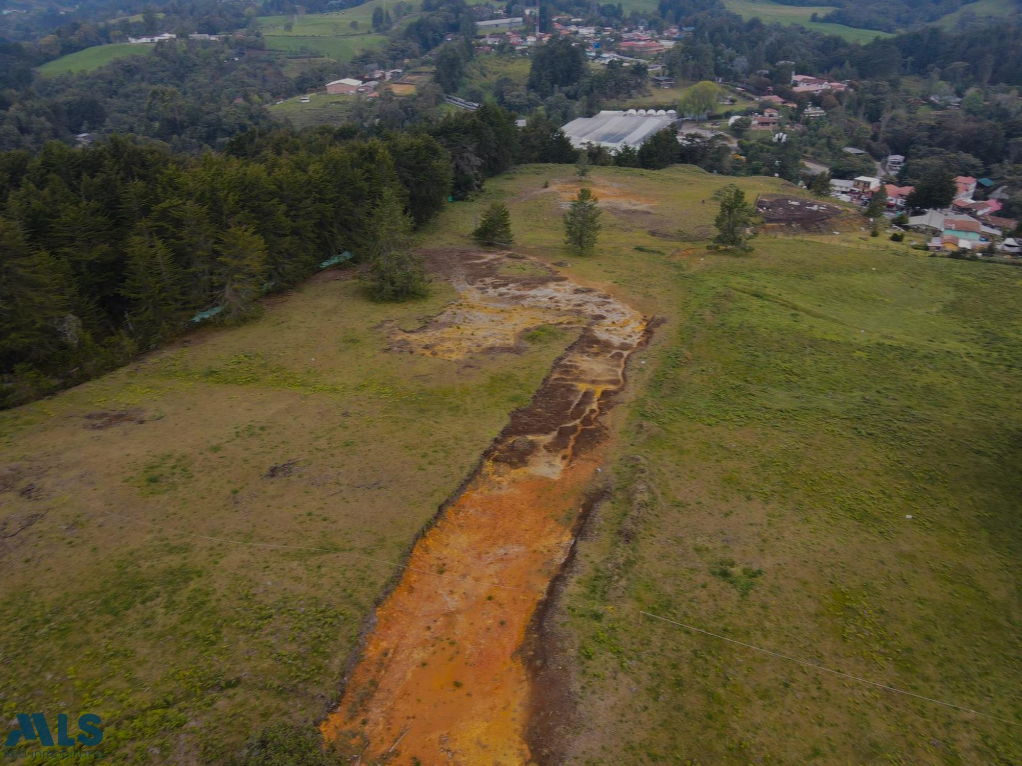 Proyecto de 11 lotes para la venta en Santa Elena medellin - santa elena