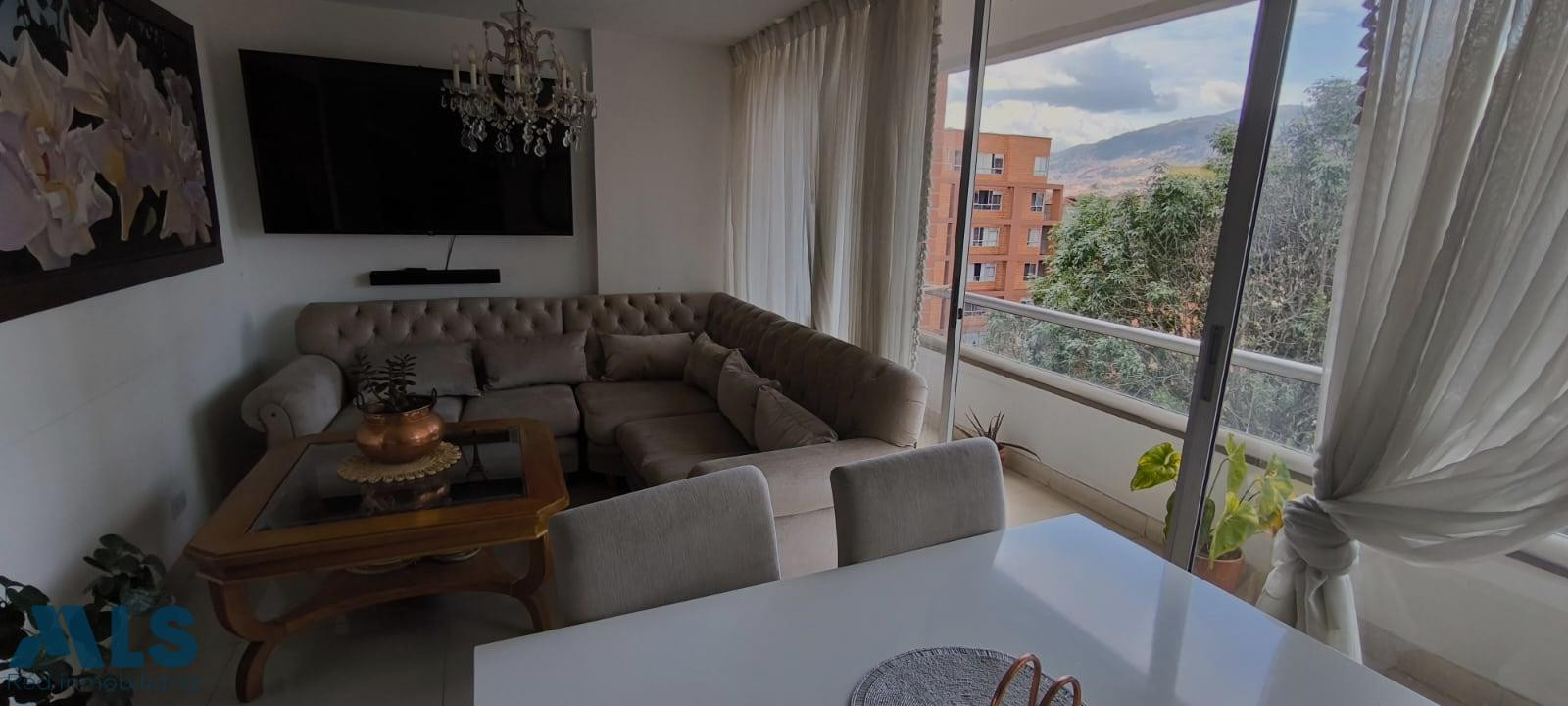 APARTAMENTO EN VENTA PRIMER PARQUE DE LAURELES medellin - lorena