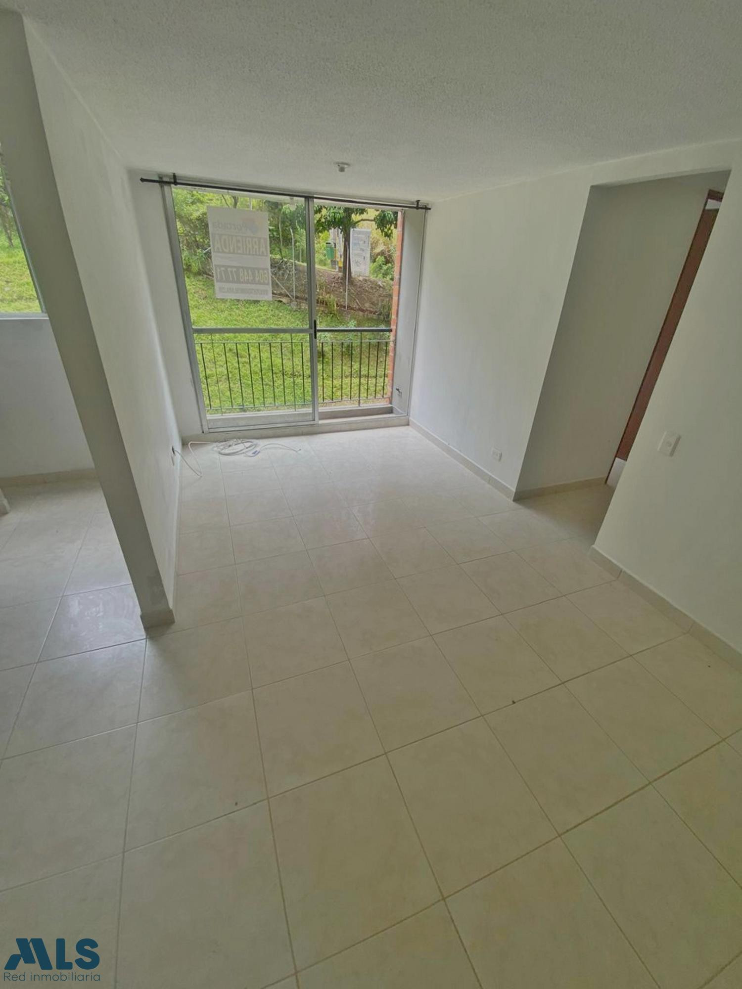 APARTAMENTO UNIDAD RESIDENCIAL AMANECERES medellin - calasanz