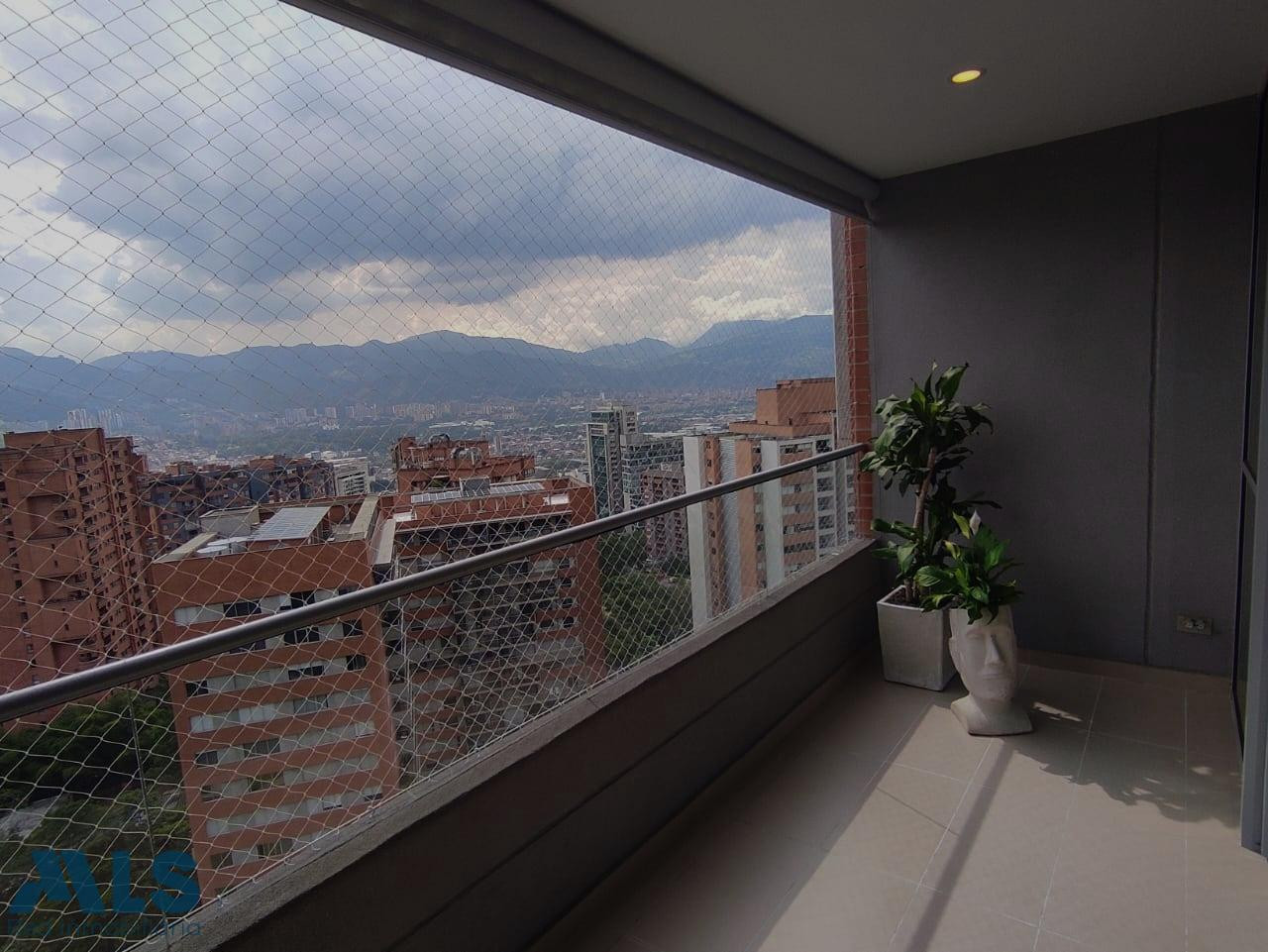 Exclusivo apartamento a la venta en El Poblado medellin - los balsos no 1