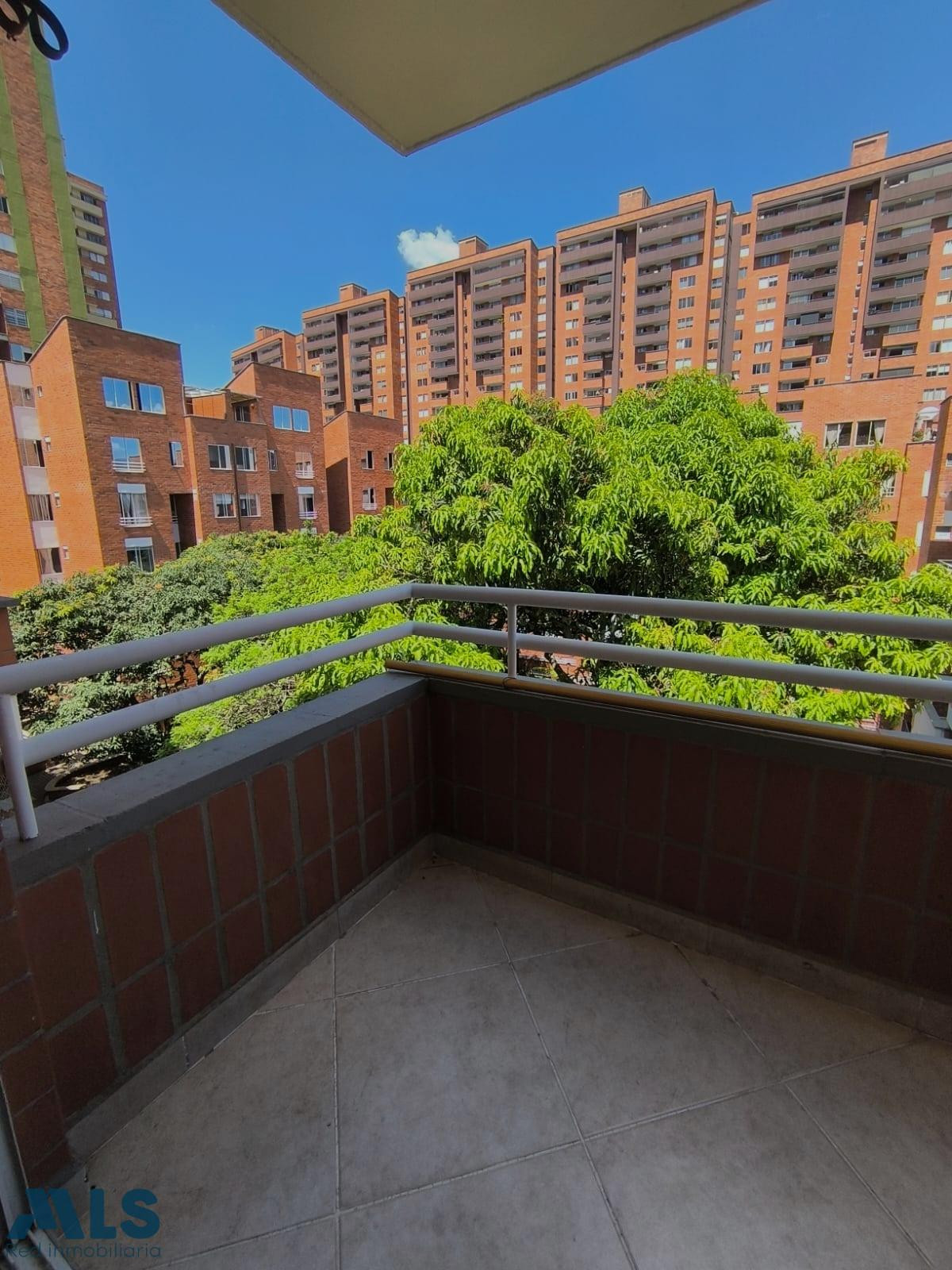 Hermoso y acogedor apartamento, Calazans parte alta medellin - calasanz parte alta