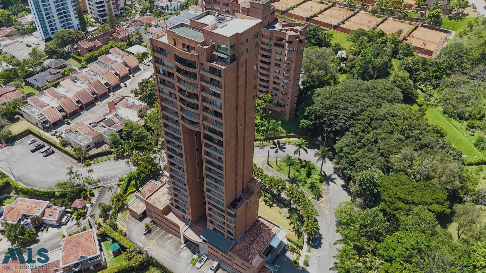 Linda vista a la ciudad desde Las Palmas medellin - las palmas