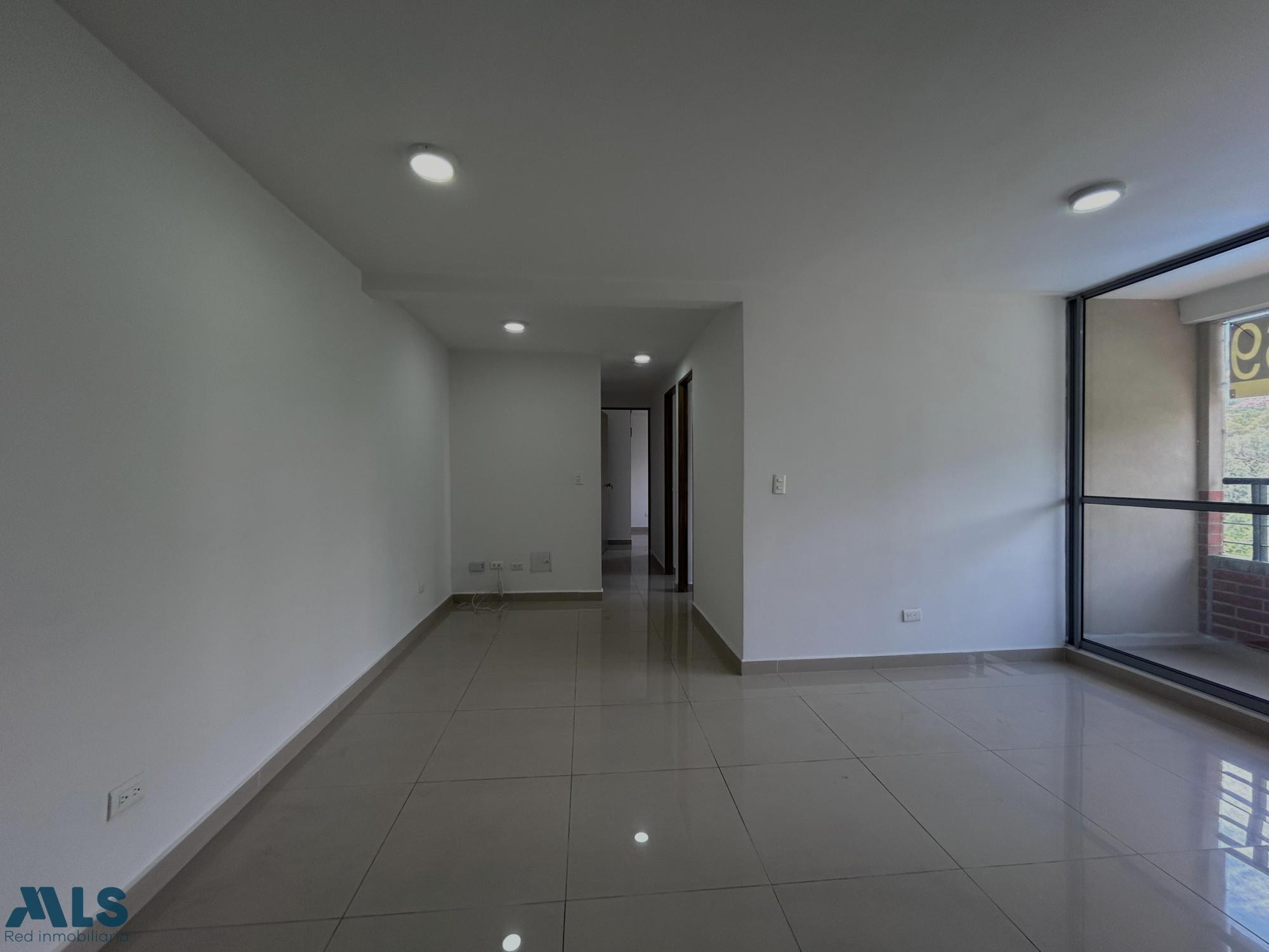 Apartamento en Unidad Cerrada con excelente ubicación bello - san jose obrero