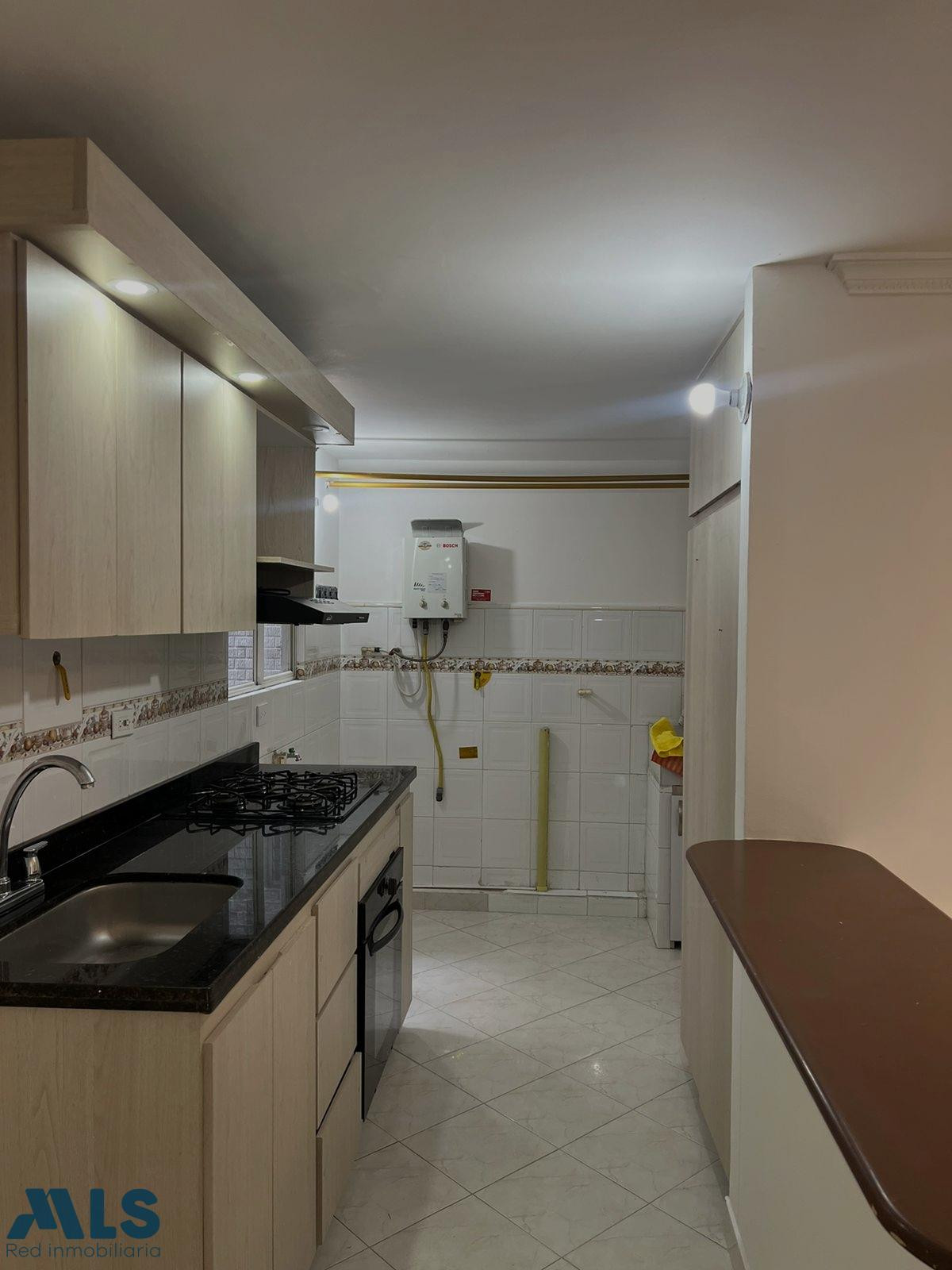 Agradable apartamento en Loma de San Julián medellin - loma de san julian