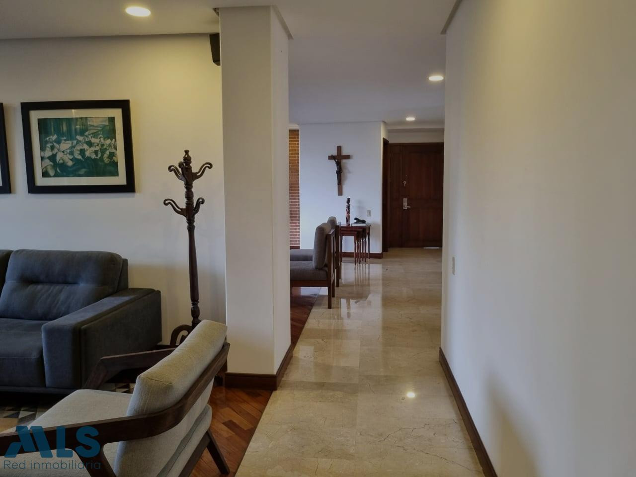 Hermoso apartamento en excelente sector medellin - la calera