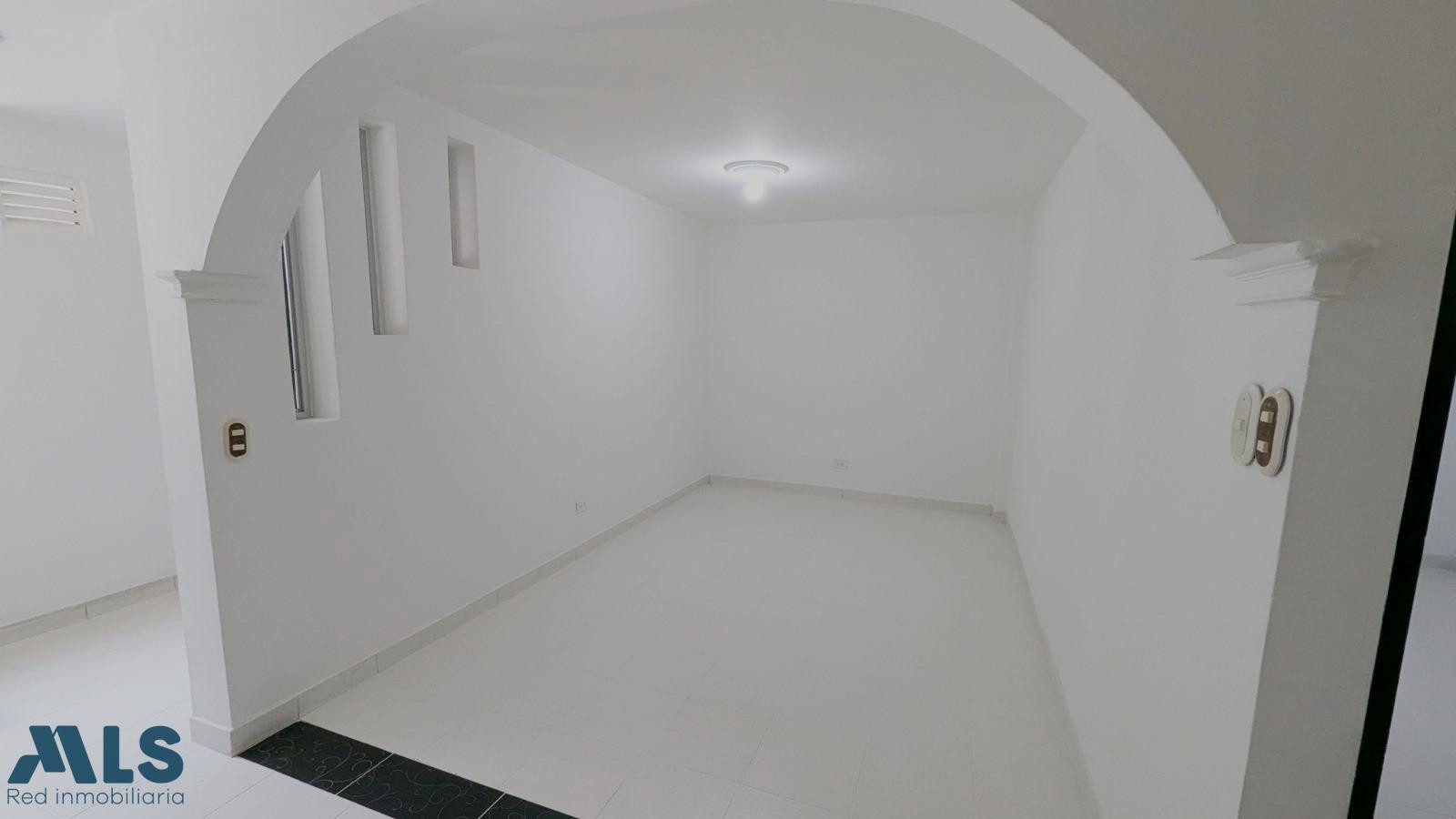 Apartamento Remodelando en venta a pasos de la estación san Javier medellin - san javier no 1