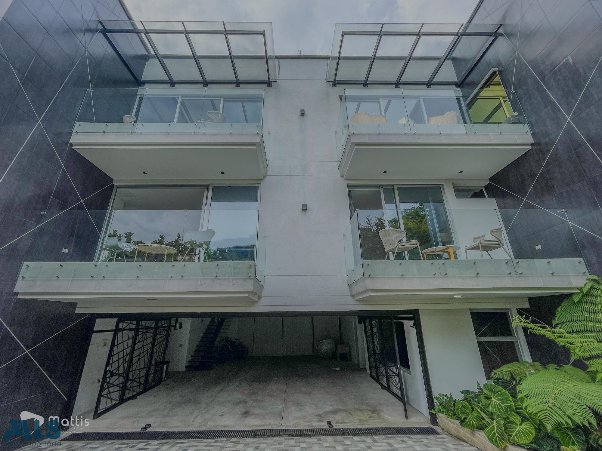 HERMOSA CASA EN VENTA EN EL APTO DE LAS PALNAS medellin - las palmas