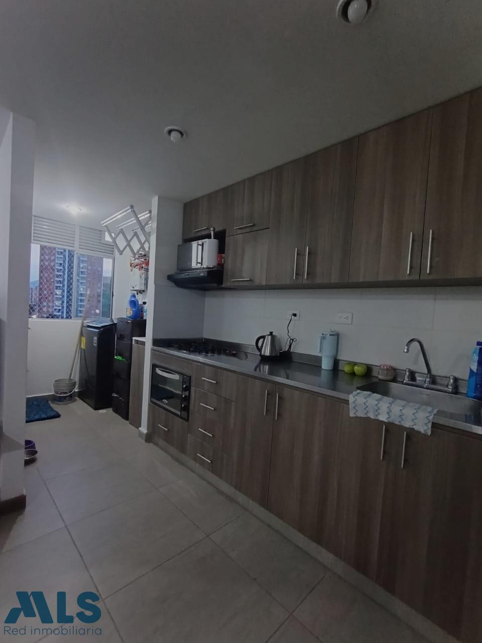 Apartamento amplio y luminoso itagui - viviendas del sur